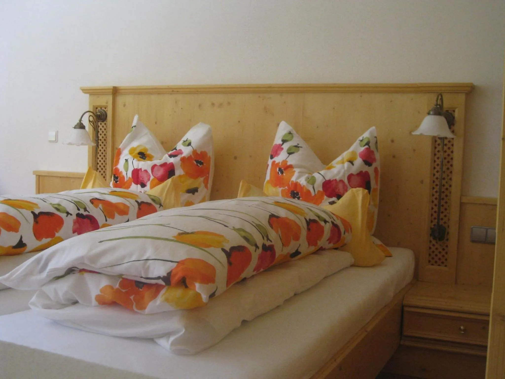 Bed in Tourist Hotel Boehm