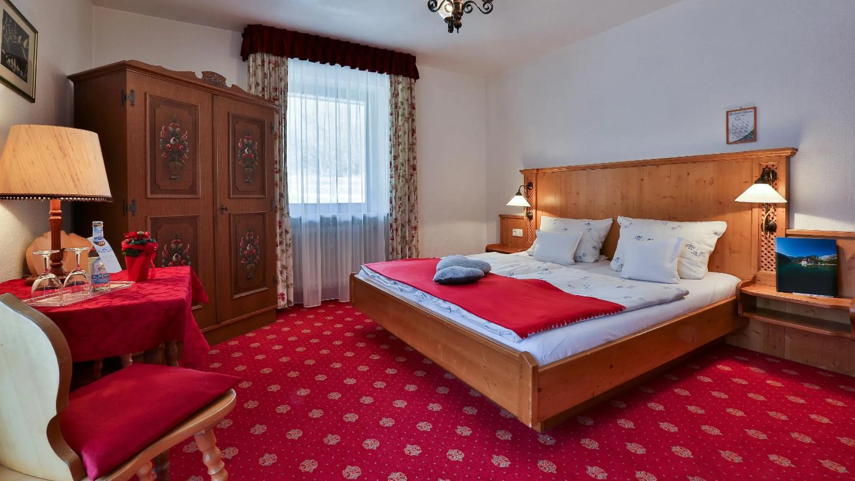 Bed in Tourist Hotel Boehm