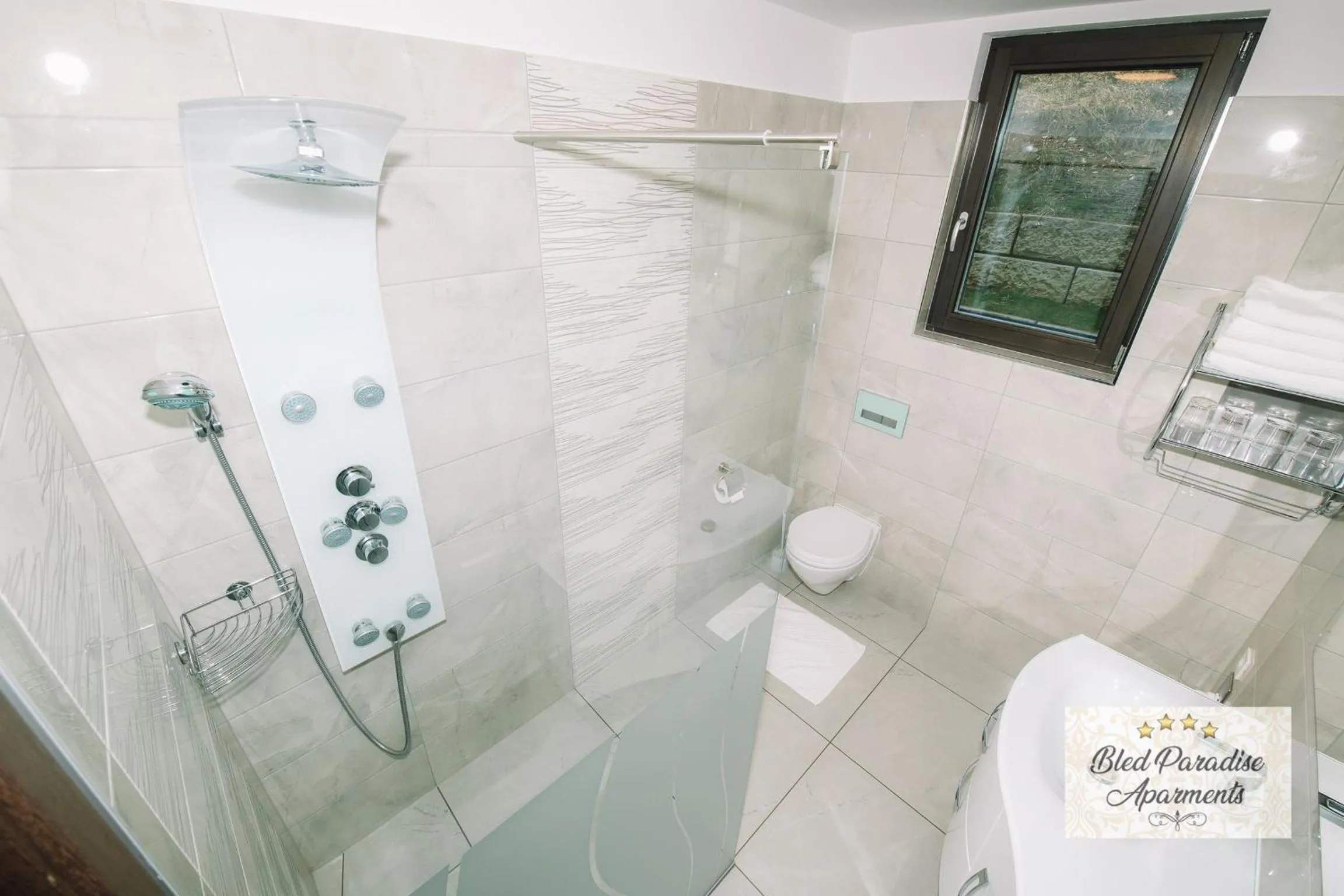 Bathroom in Bled Paradise Apartments