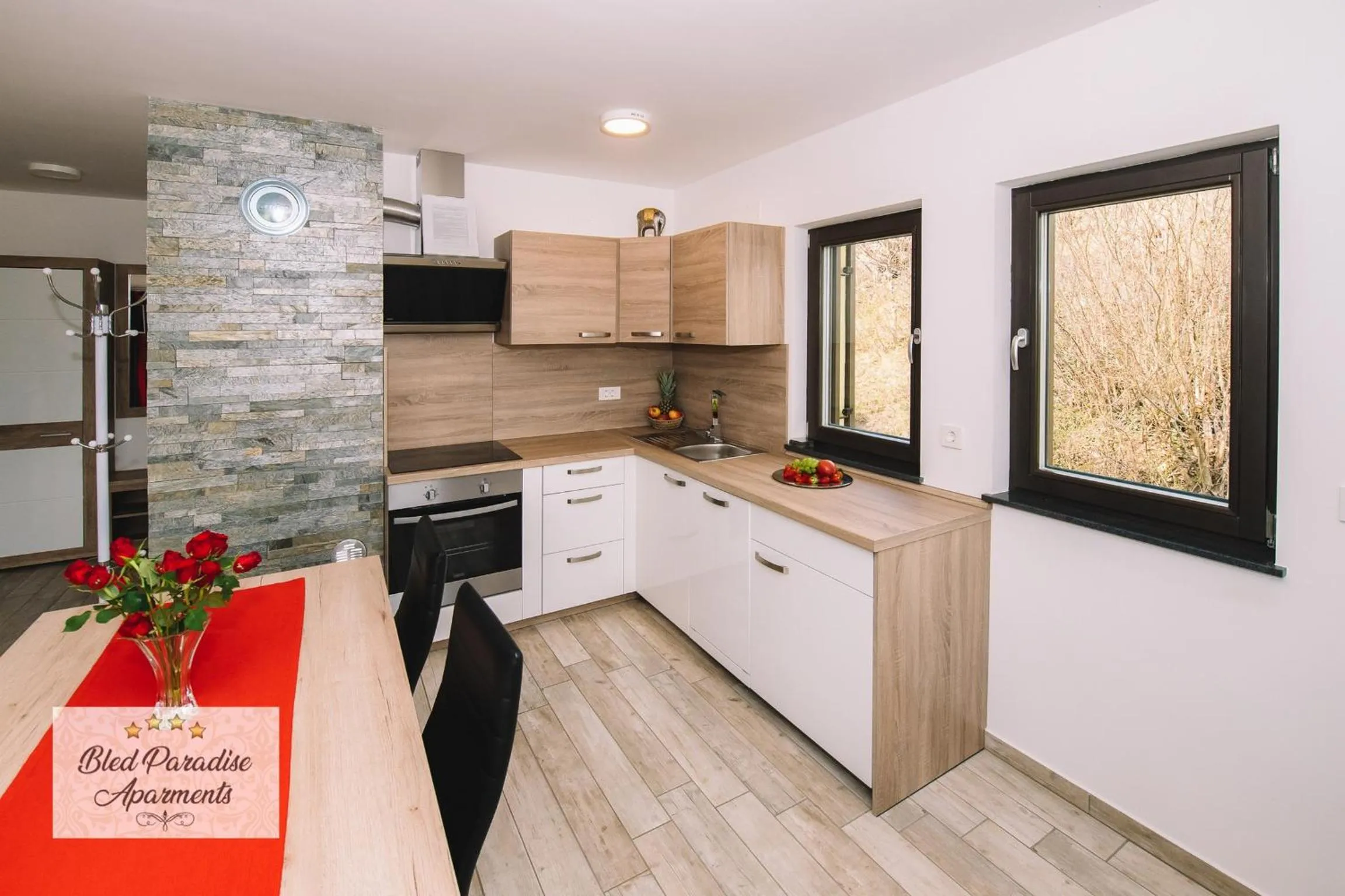 Kitchen or kitchenette in Bled Paradise Apartments