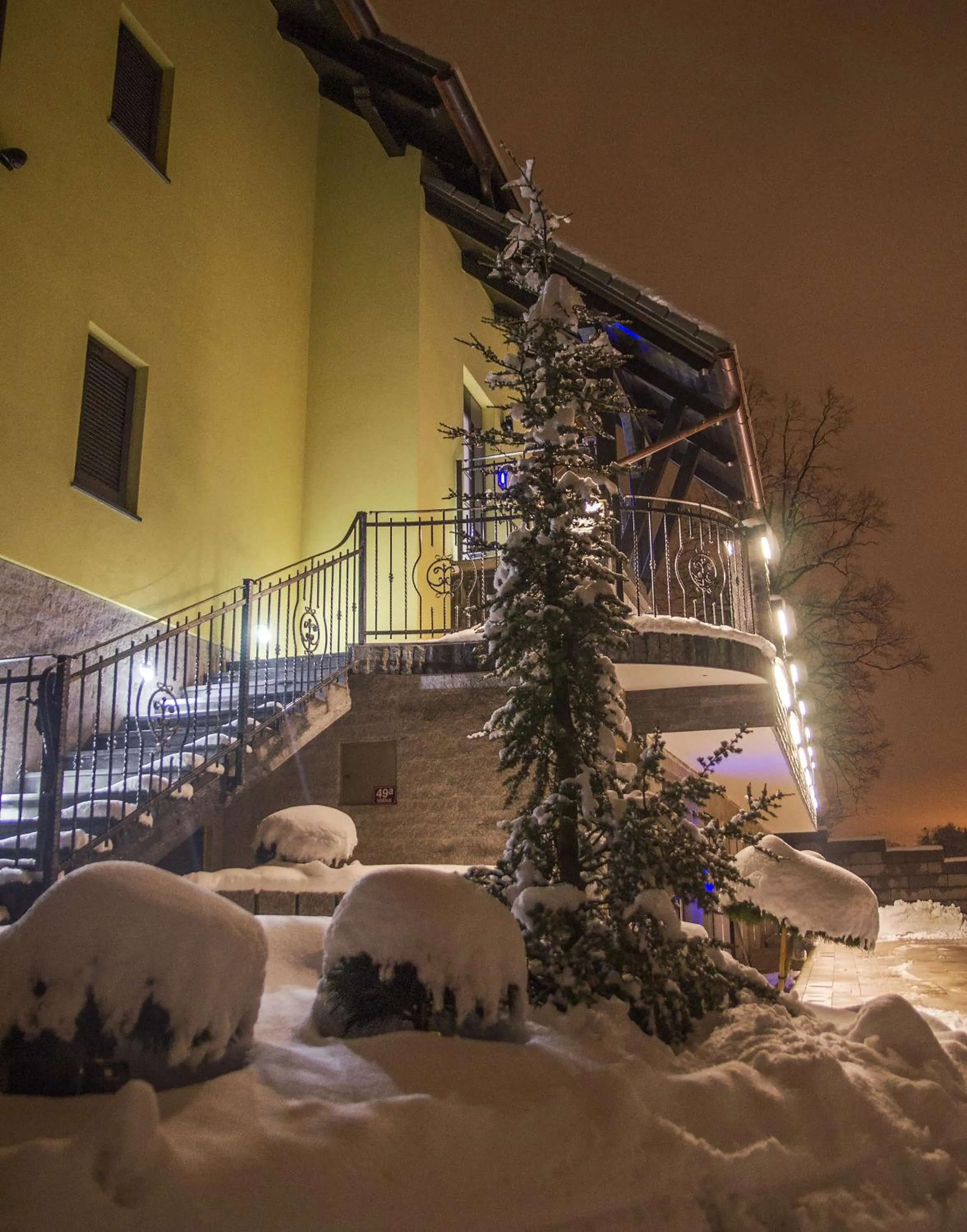 Facade/entrance in Bled Paradise Apartments