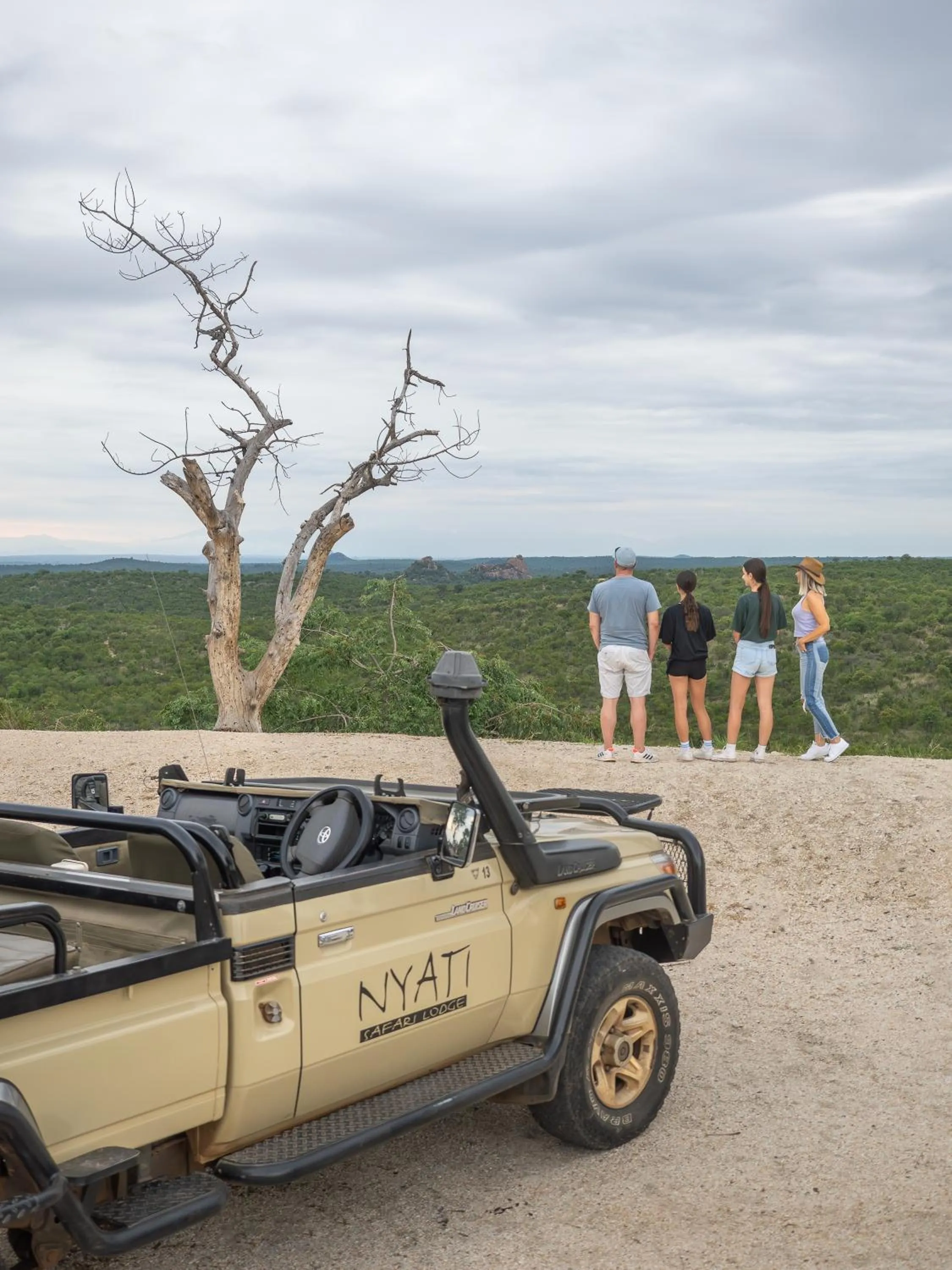 Day in Nyati Safari Lodge