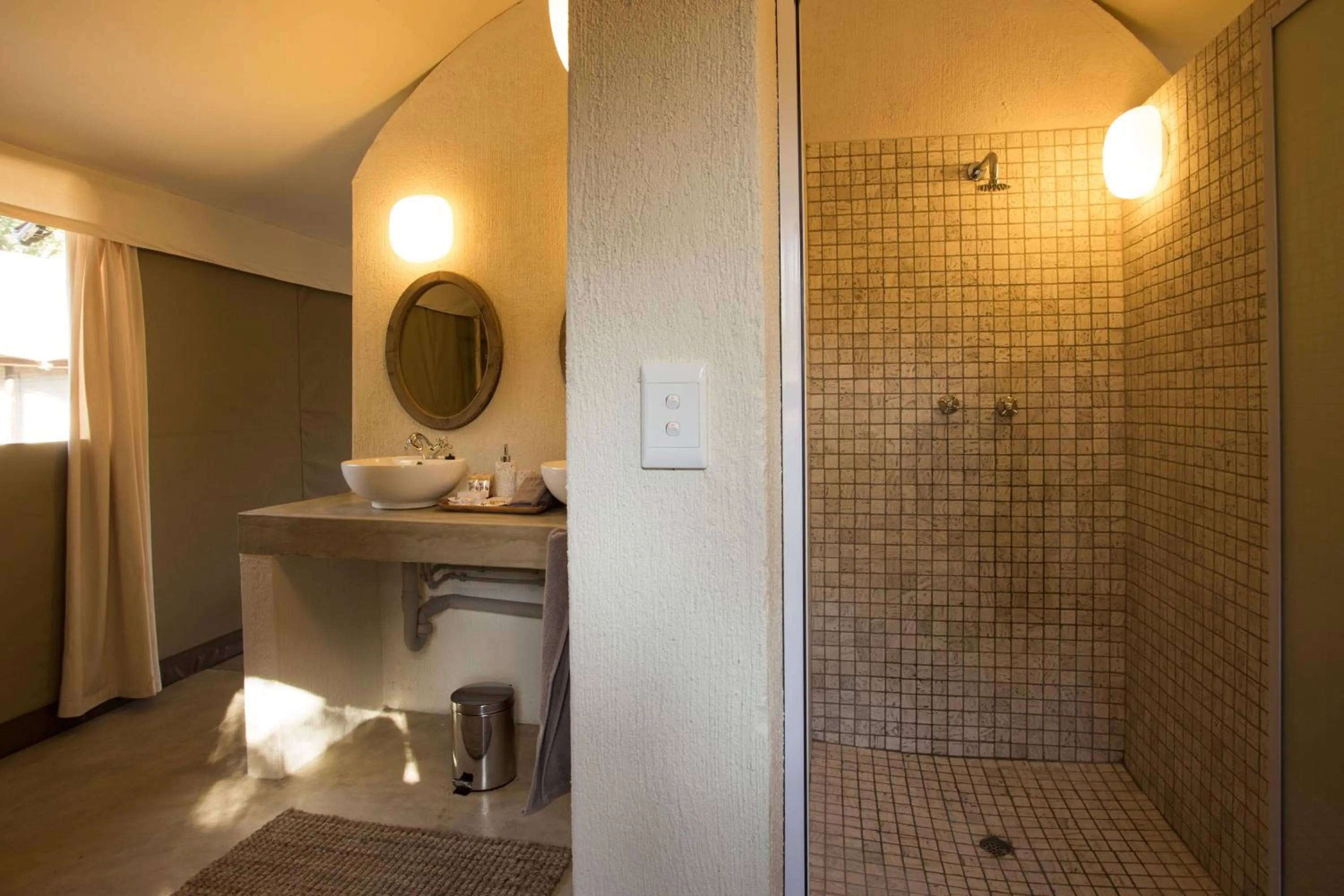 Shower in Nyati Safari Lodge