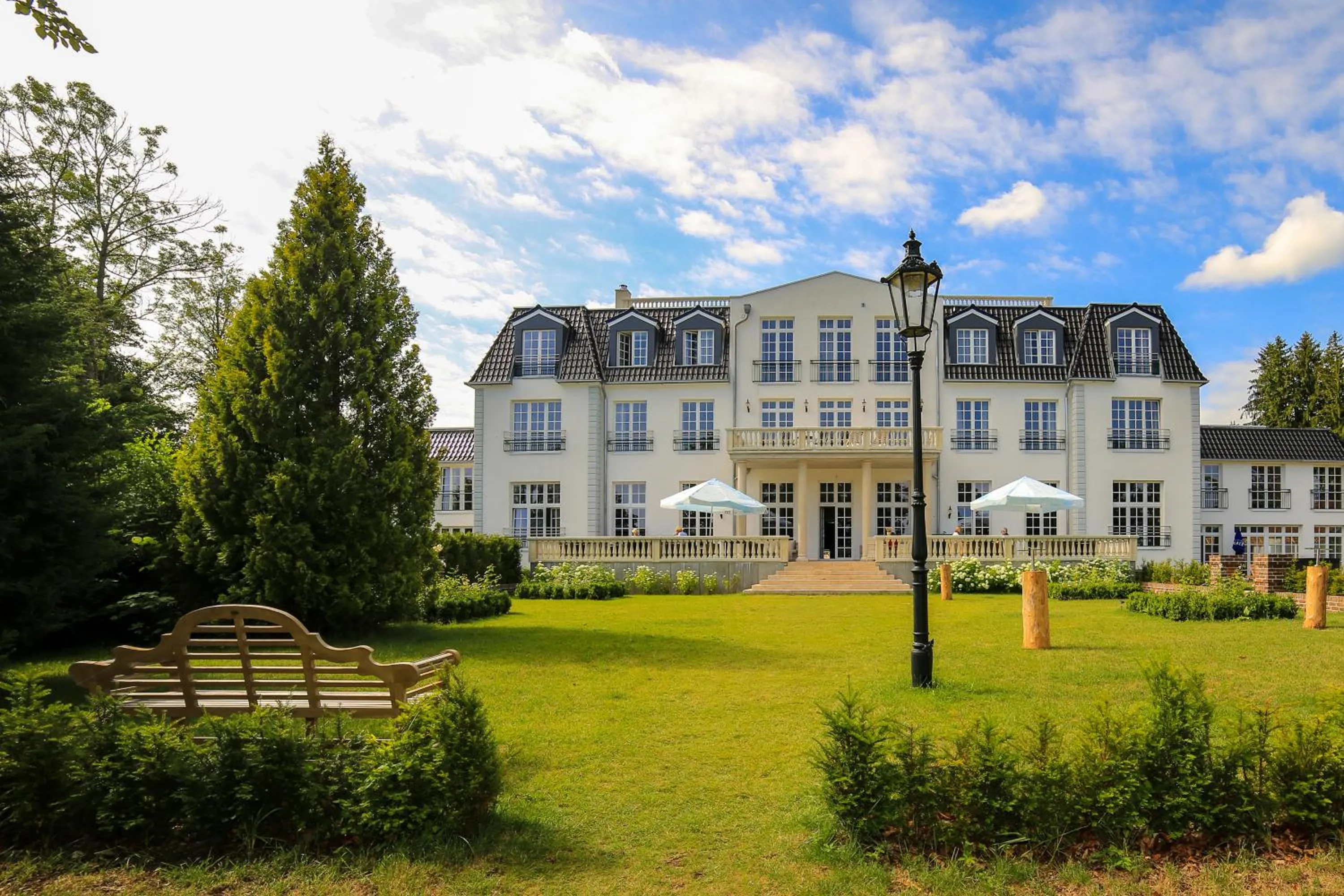 Property building in The Starnbergsee Hideaway