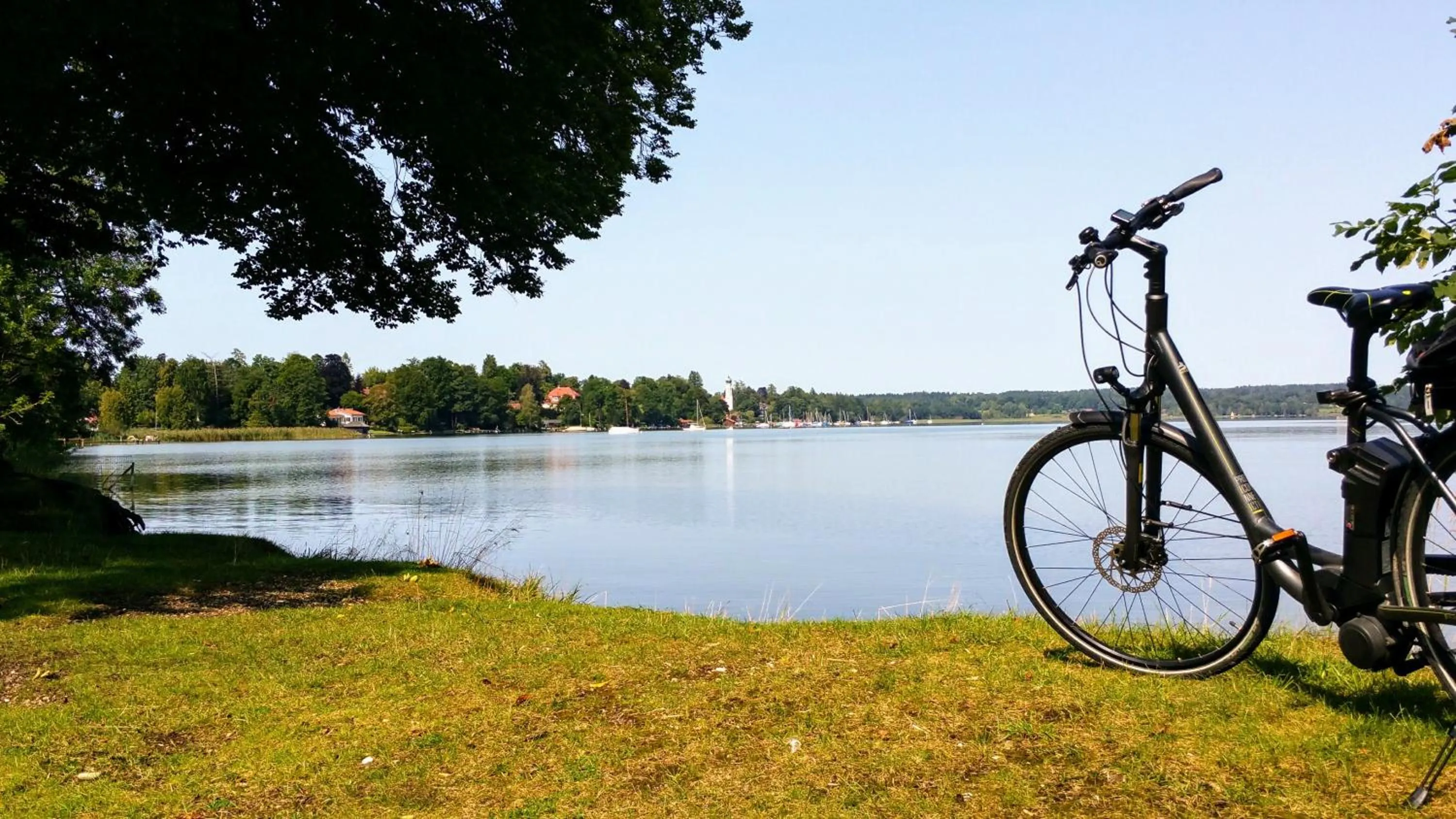 Cycling in The Starnbergsee Hideaway