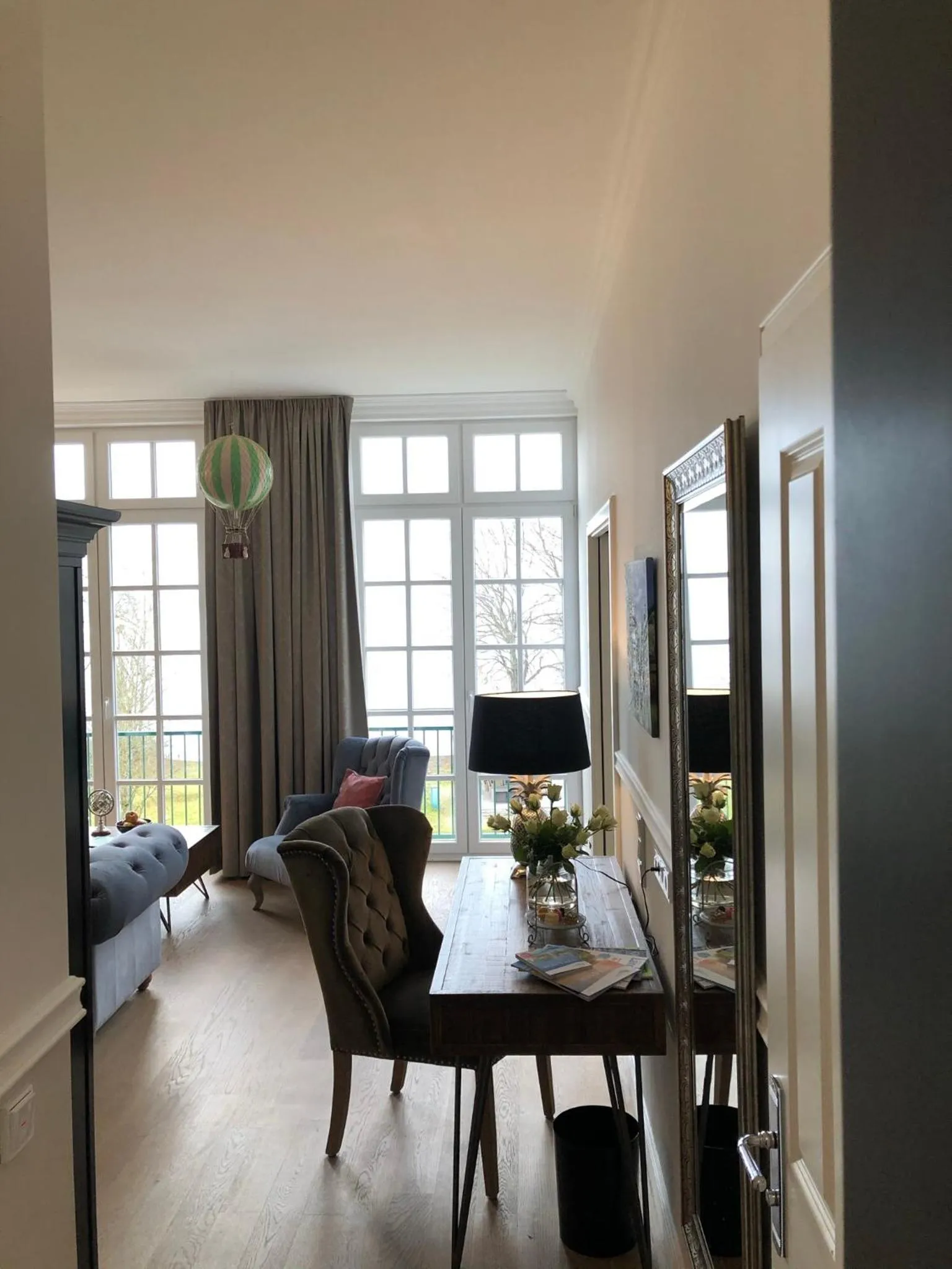 Photo of the whole room in The Starnbergsee Hideaway