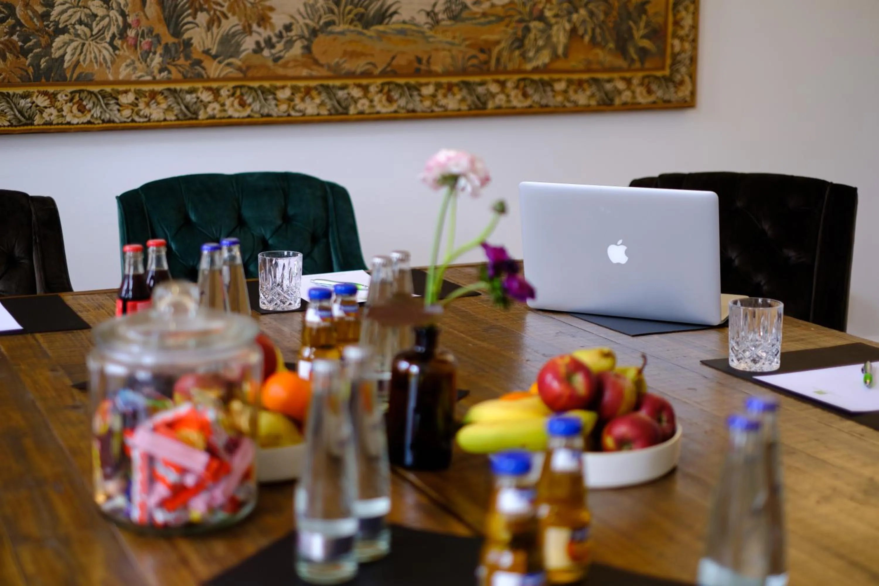 Food and drinks in The Starnbergsee Hideaway