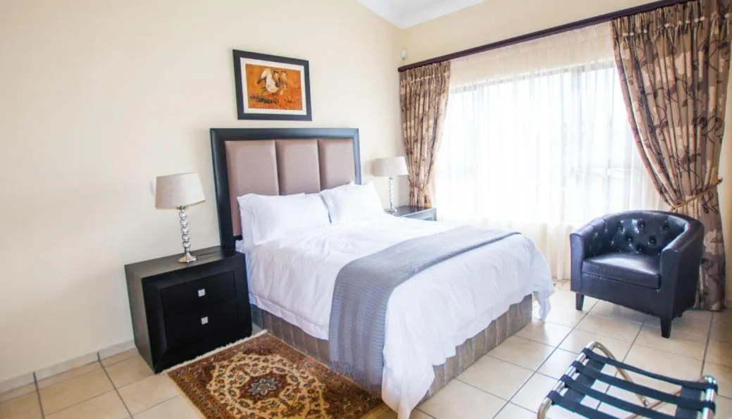 Bed in Hoyohoyo Acorns Lodge