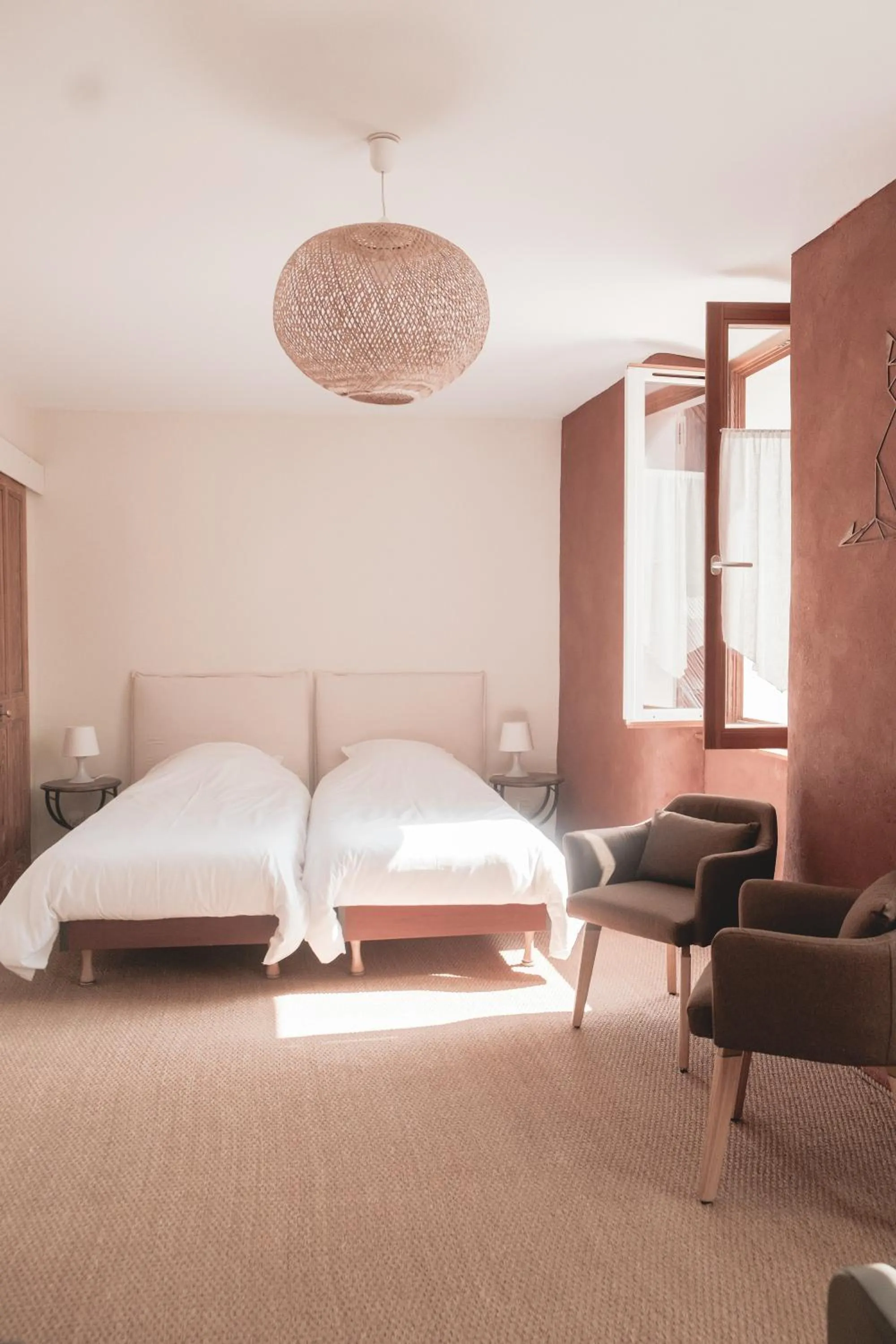 Bed in Auberge Buissonniere