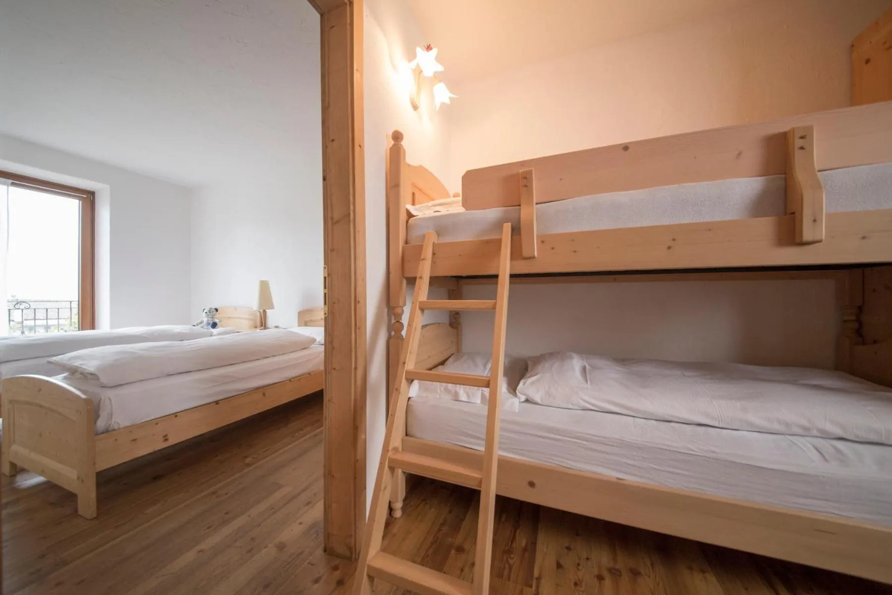 bunk bed, Bed in Residence Miramonti
