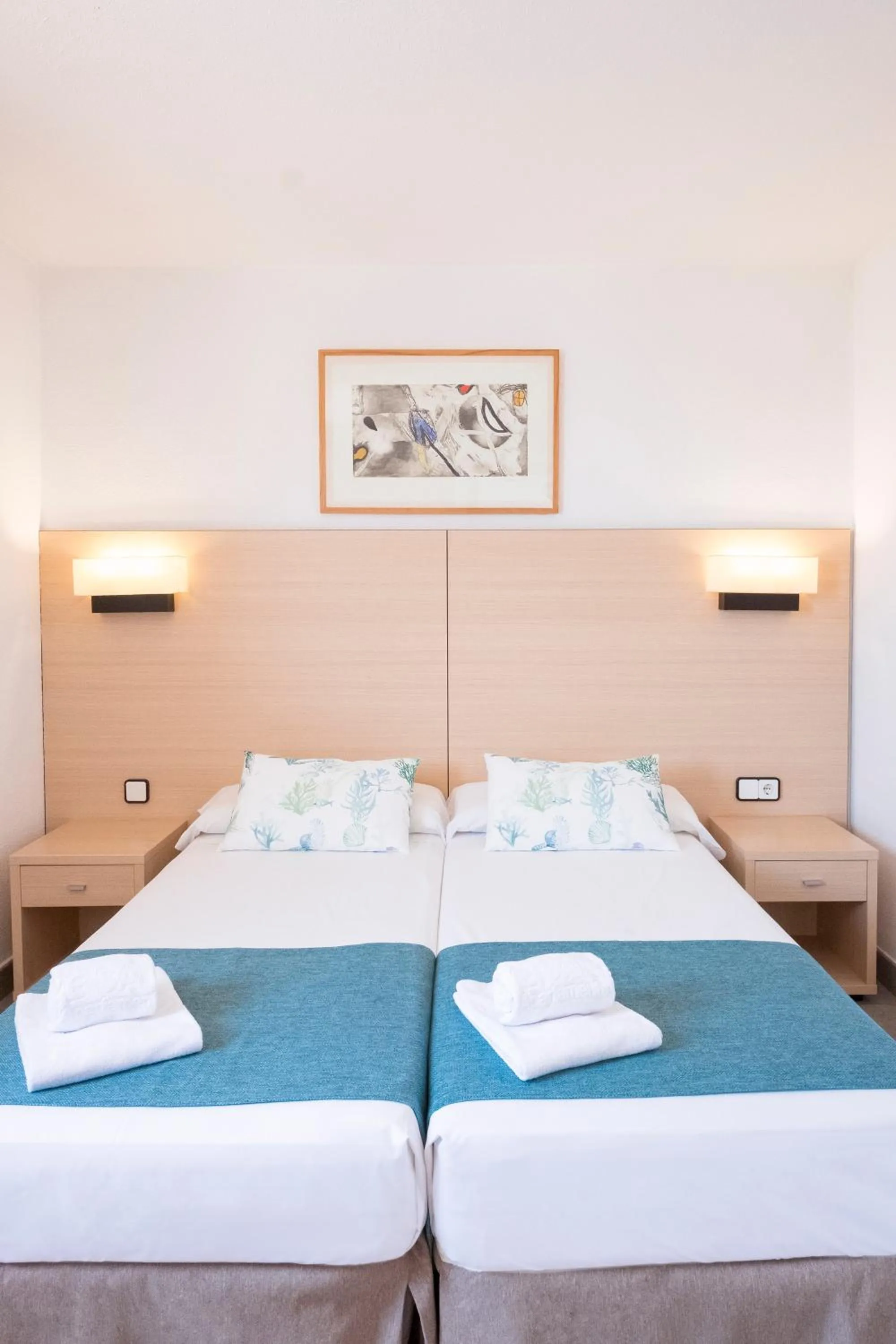 Photo of the whole room, Bed in Apartaments Cye Salou