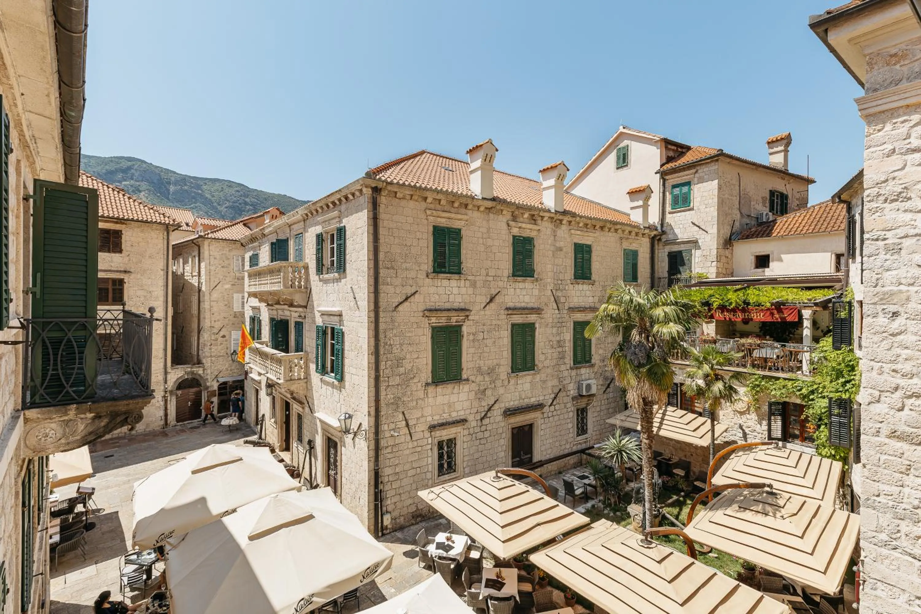 Nearby landmark in Hotel Monte Cristo