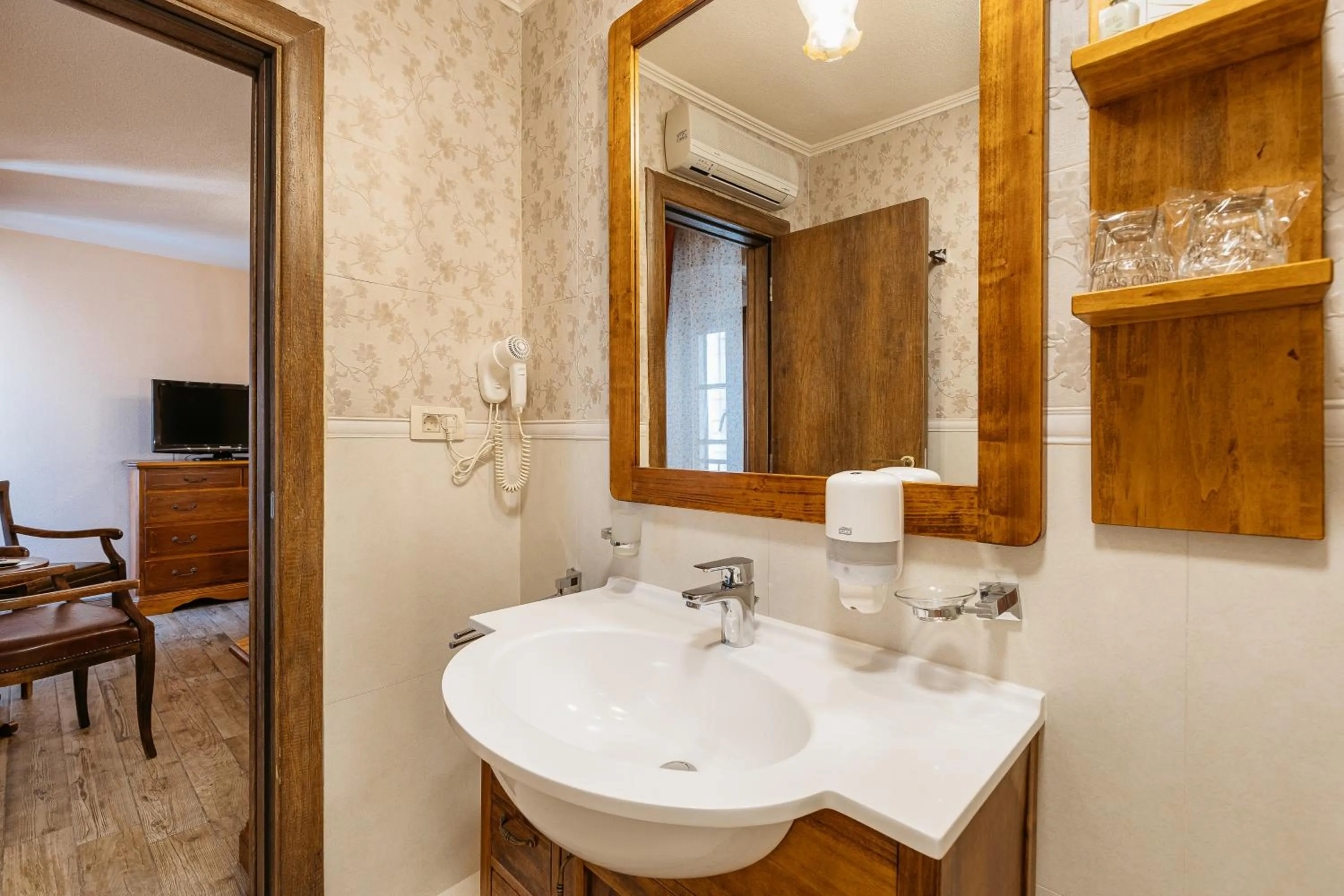 Bathroom in Hotel Monte Cristo