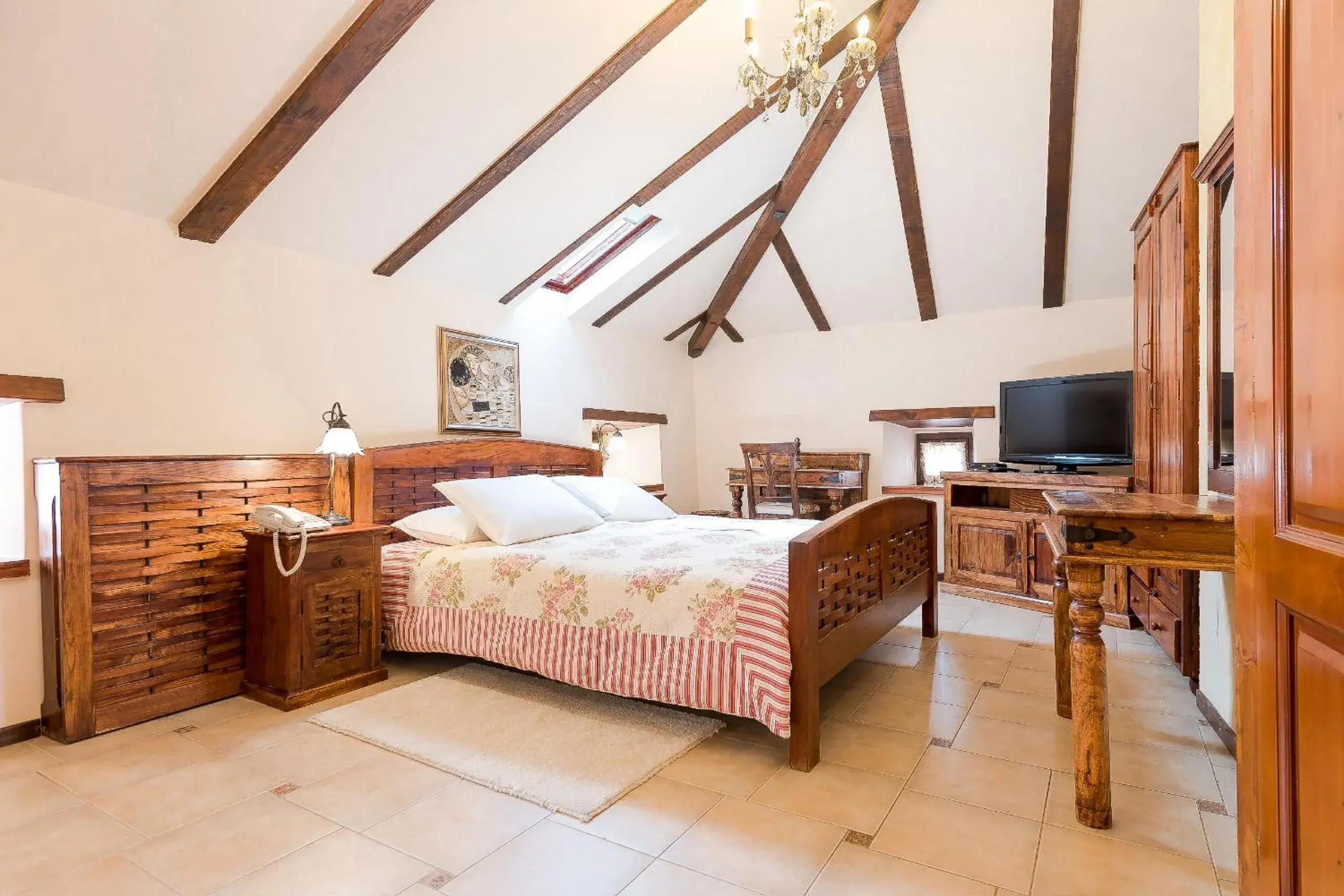 Junior Suite - Attic in Hotel Monte Cristo Junior Suite - Attic in Hotel Monte Cristo