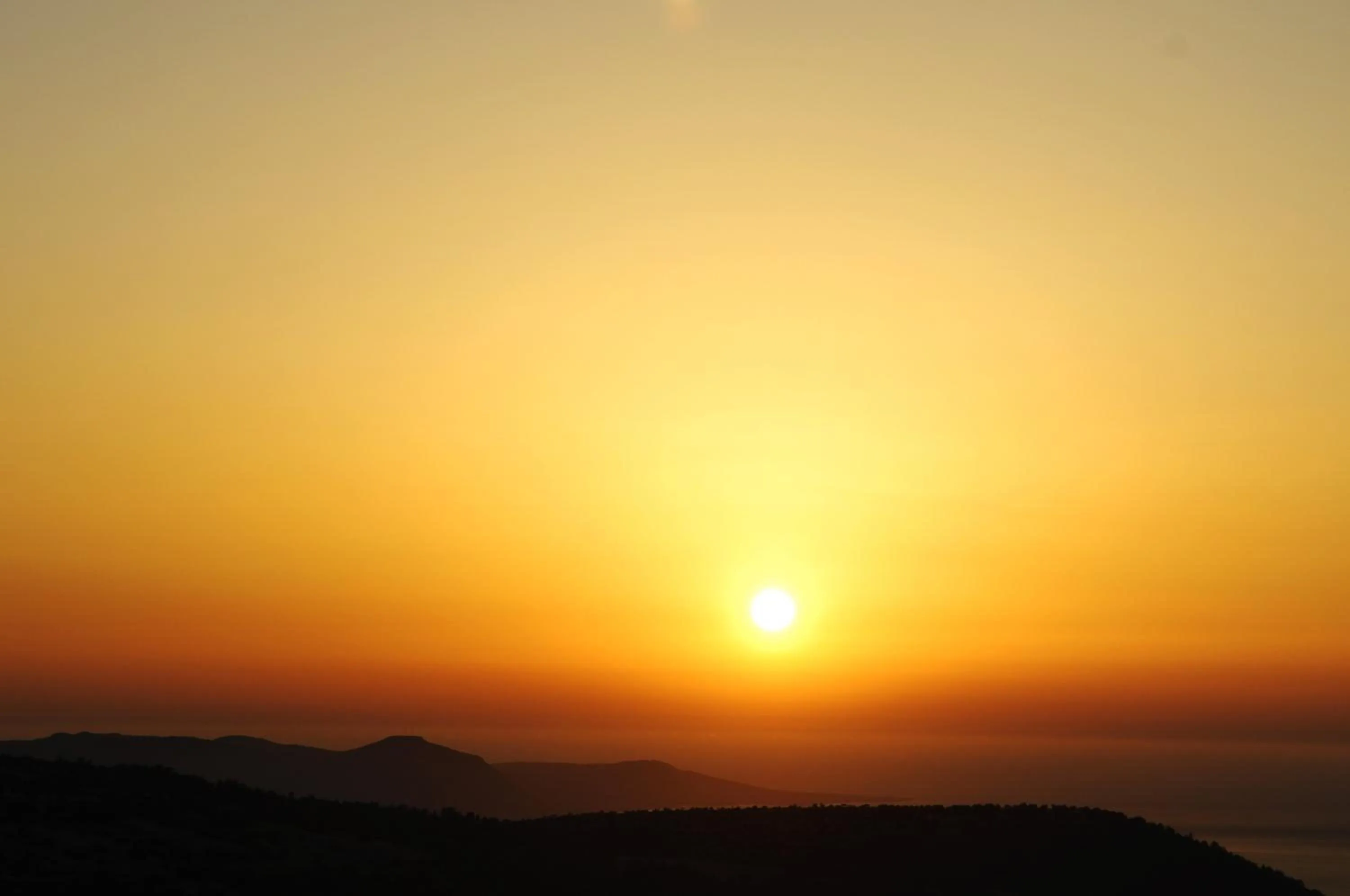 Sunset in Demetriou Paradisos Hills Hotel