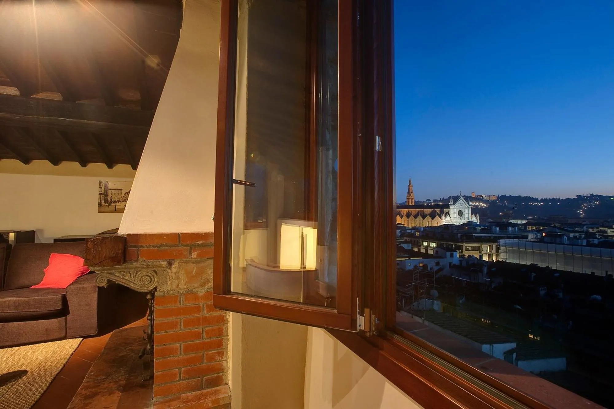 City view in Torre Donati by Mmega