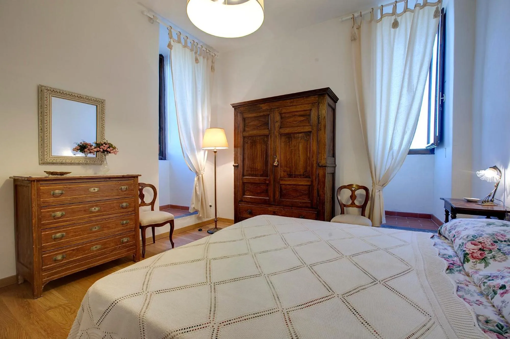 Bedroom, Bed in Torre Donati by Mmega