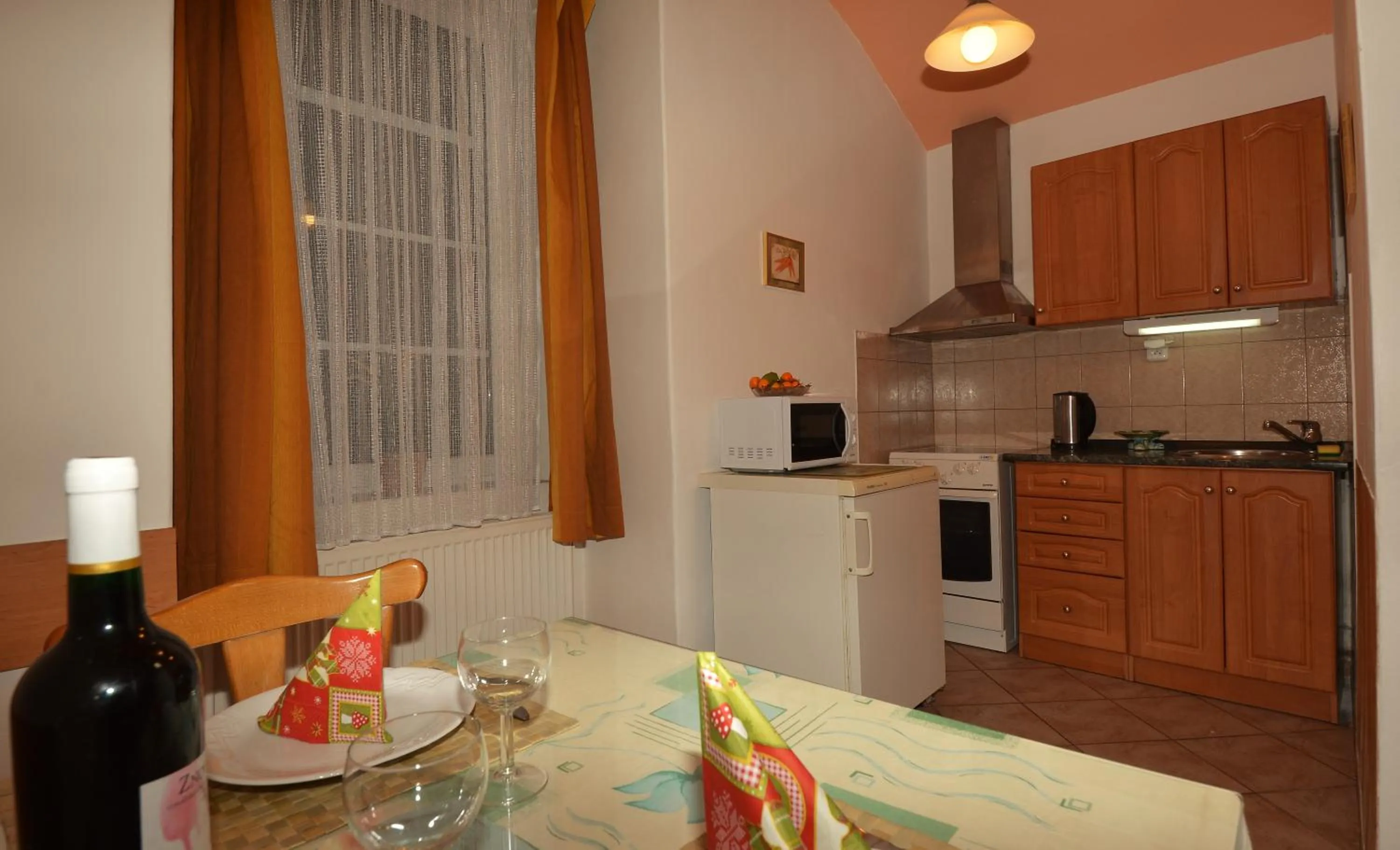 Kitchen or kitchenette in Mila Apartments