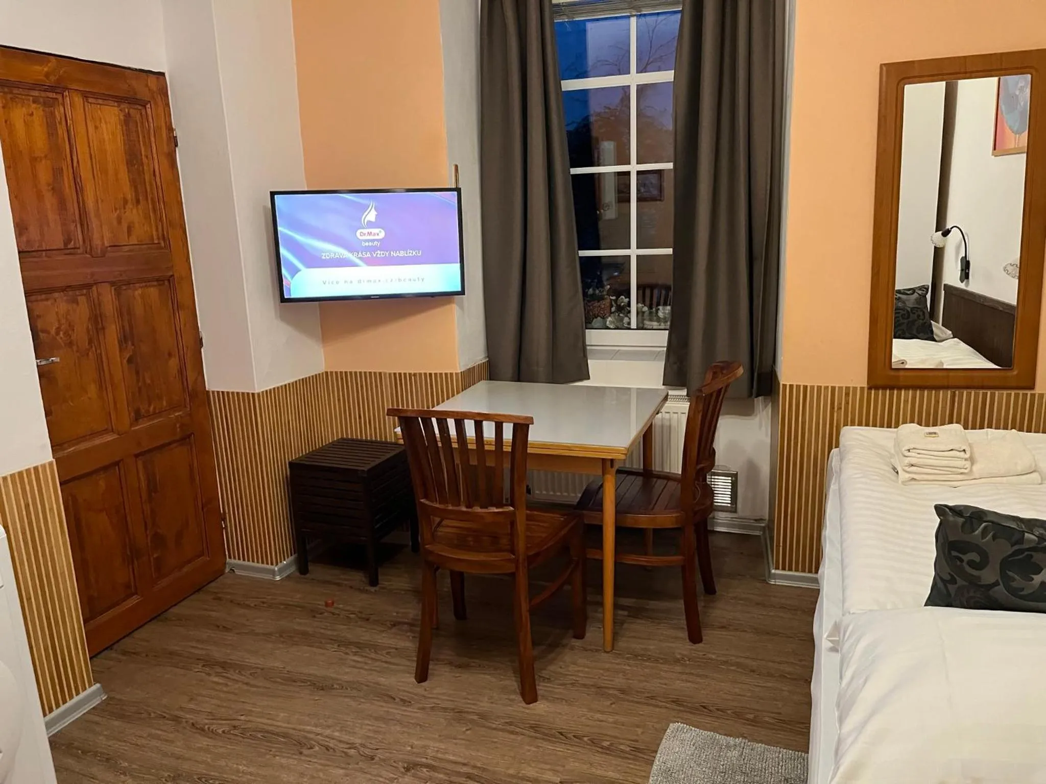 Seating area, Bed in Mila Apartments