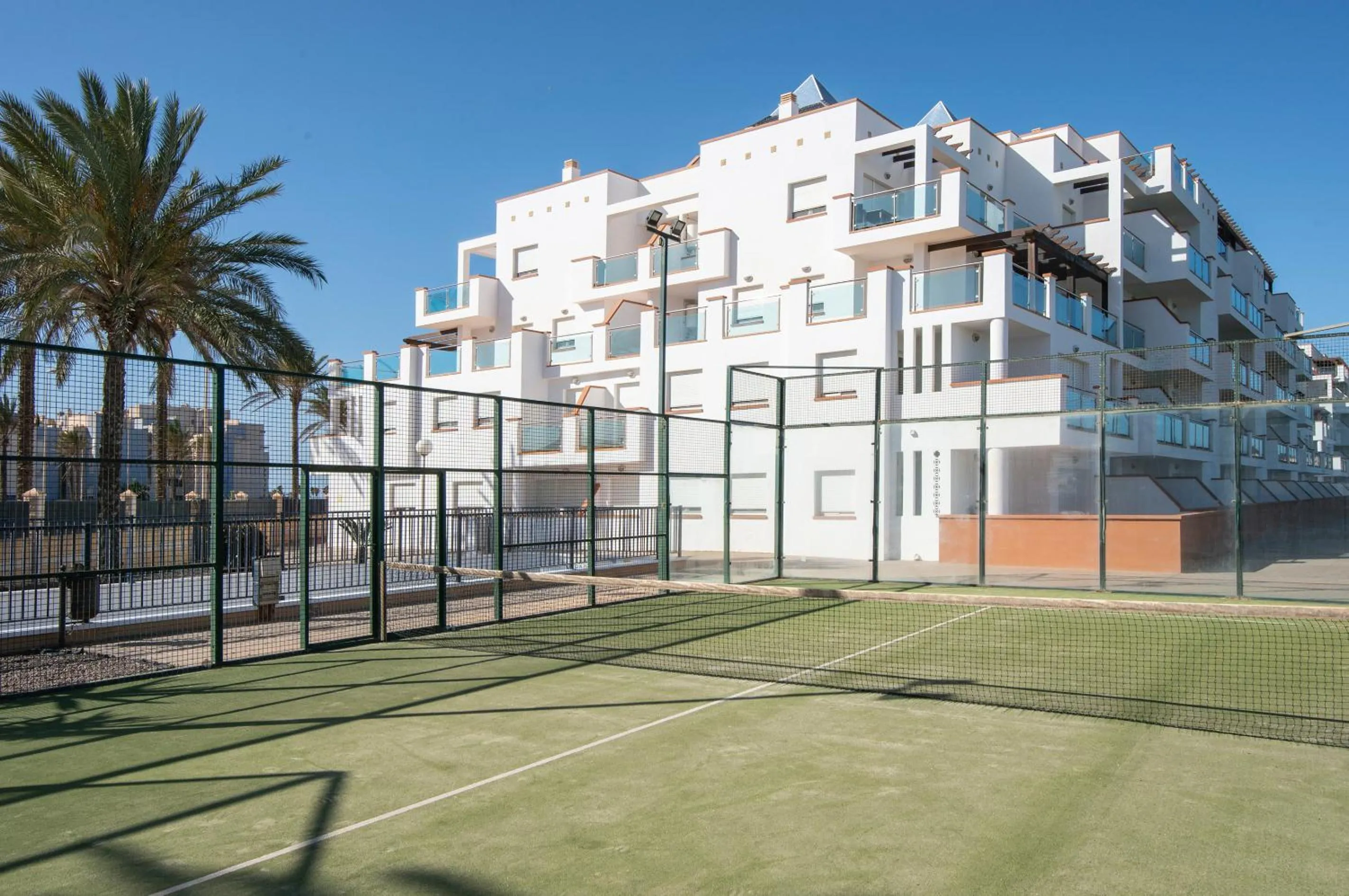Tennis court in Pierre & Vacances Almeria Roquetas de Mar