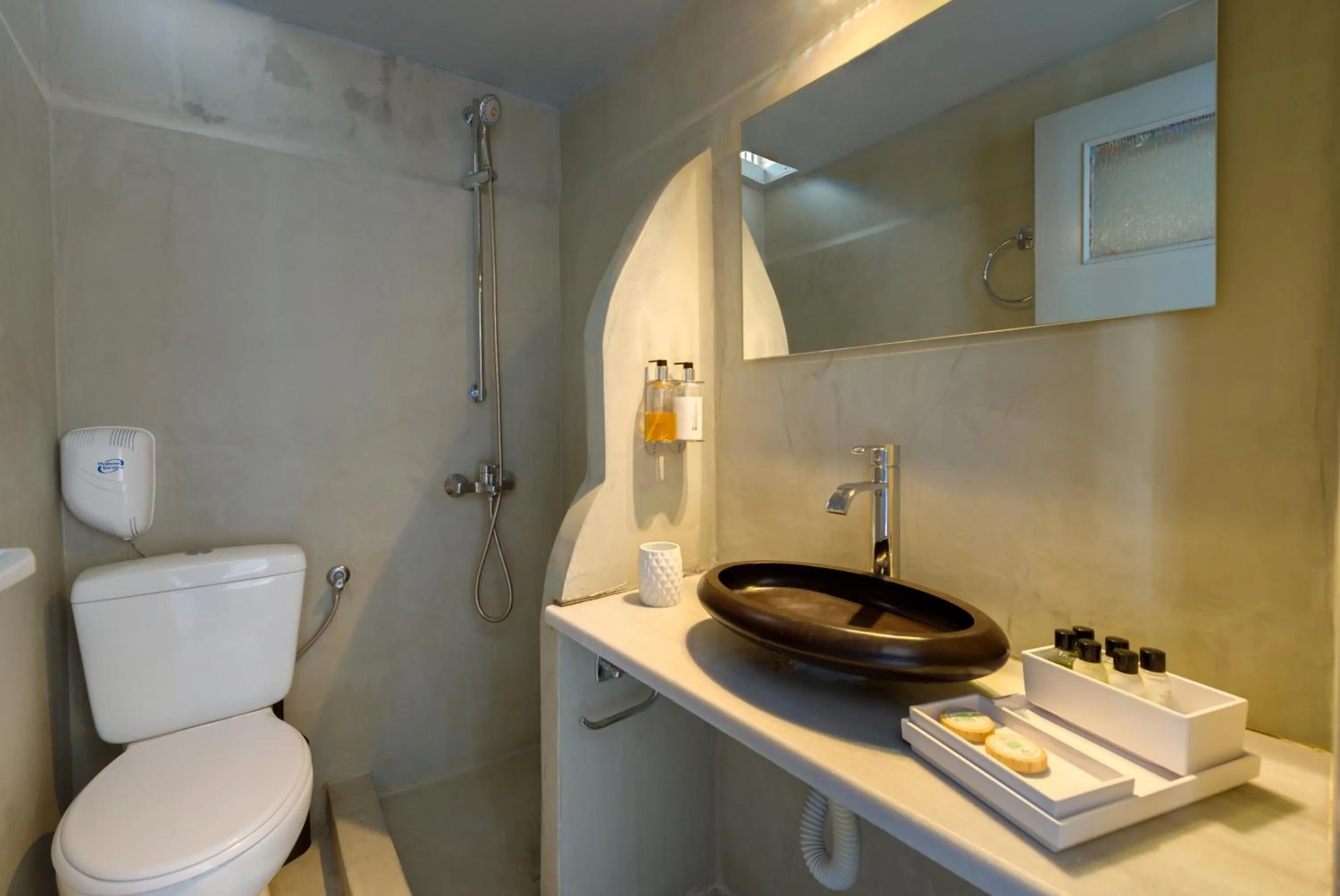 Shower in Katris Apartments