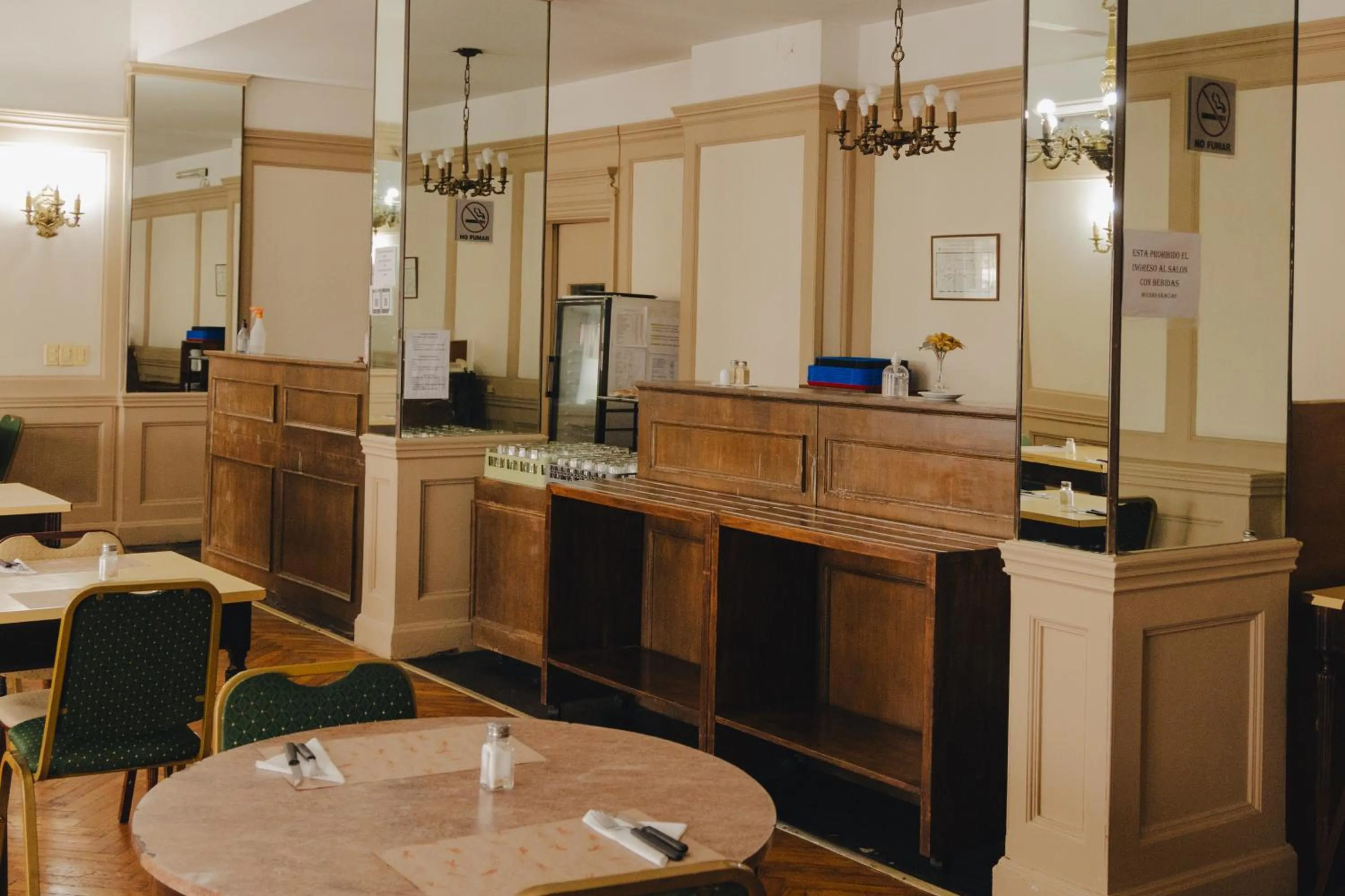 Continental breakfast in Constitución Palace Hotel