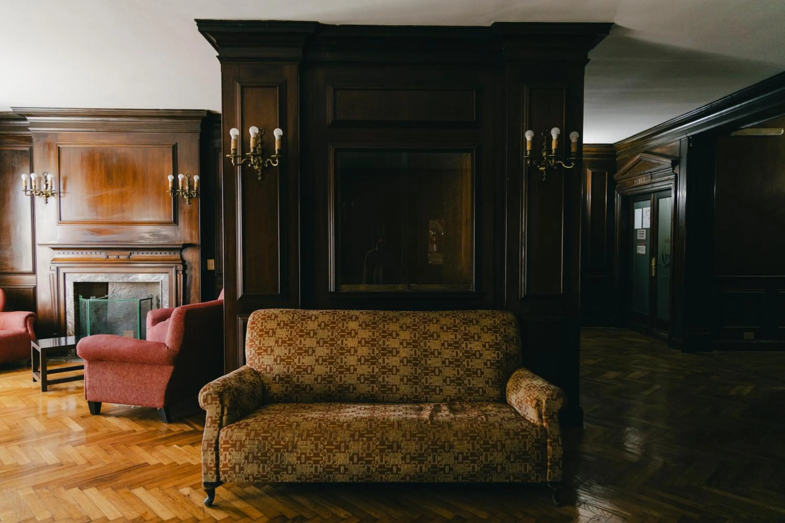 Living room in Constitución Palace Hotel