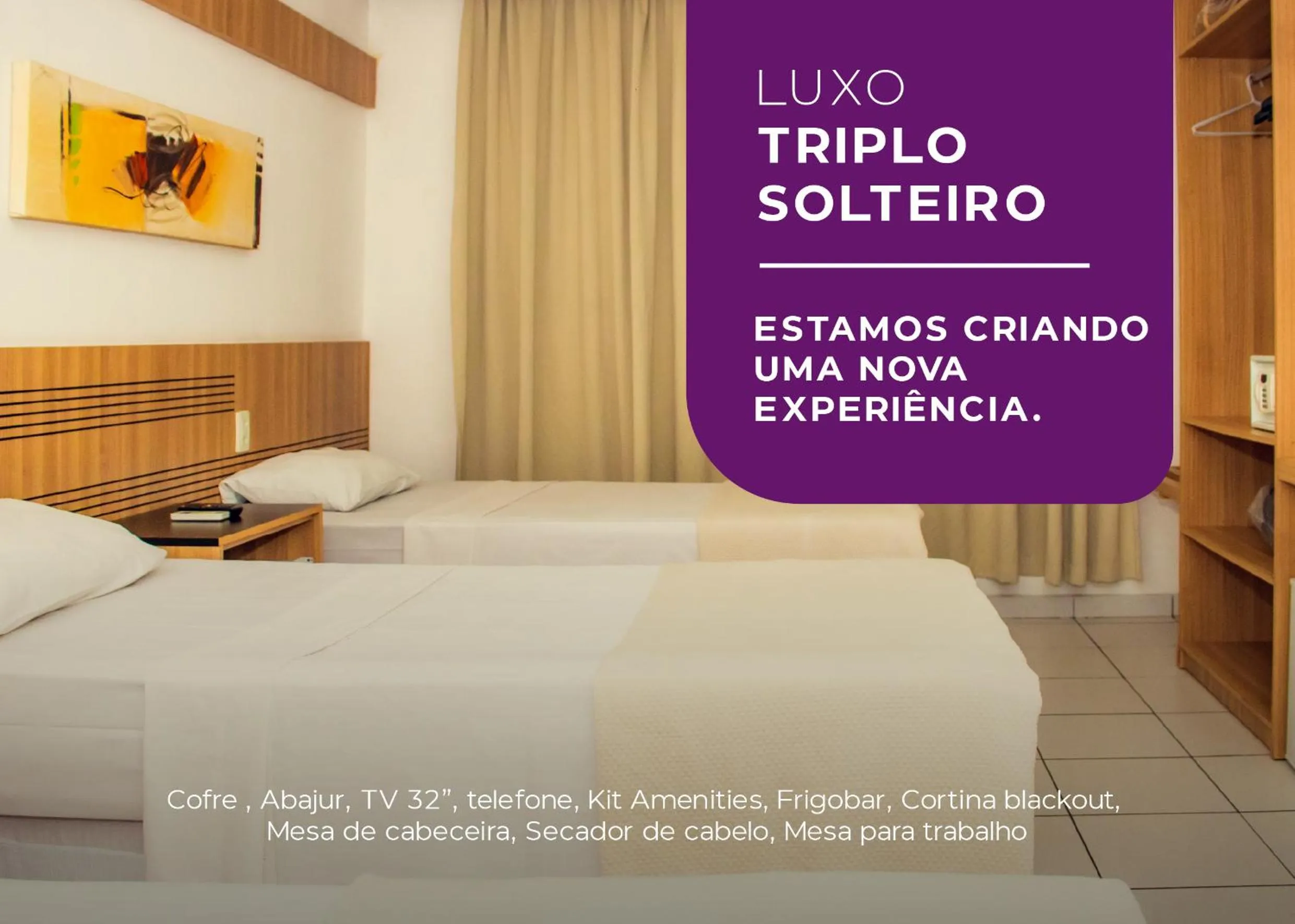 Bedroom, Bed in Delcas Hotel