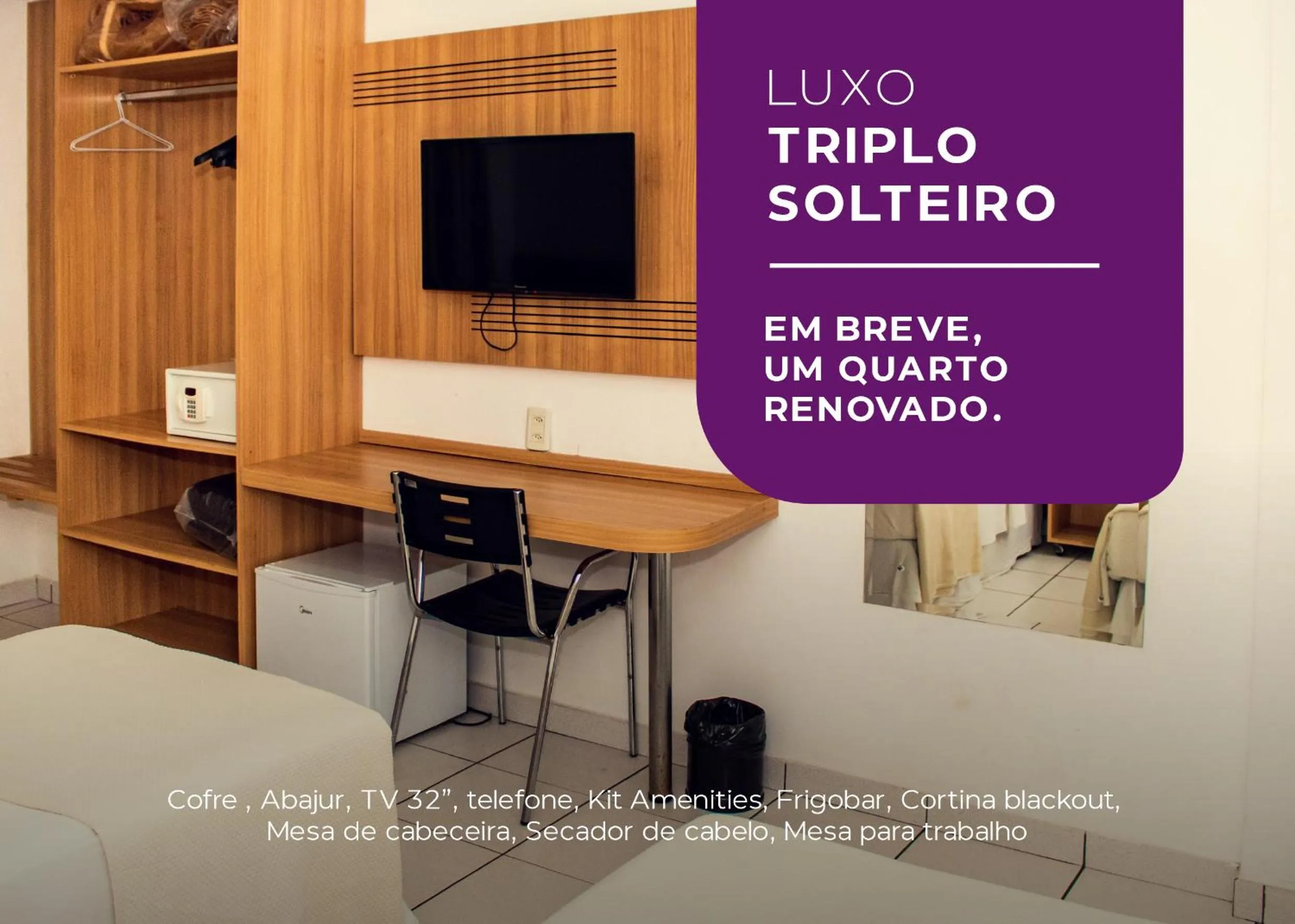 Bedroom in Delcas Hotel