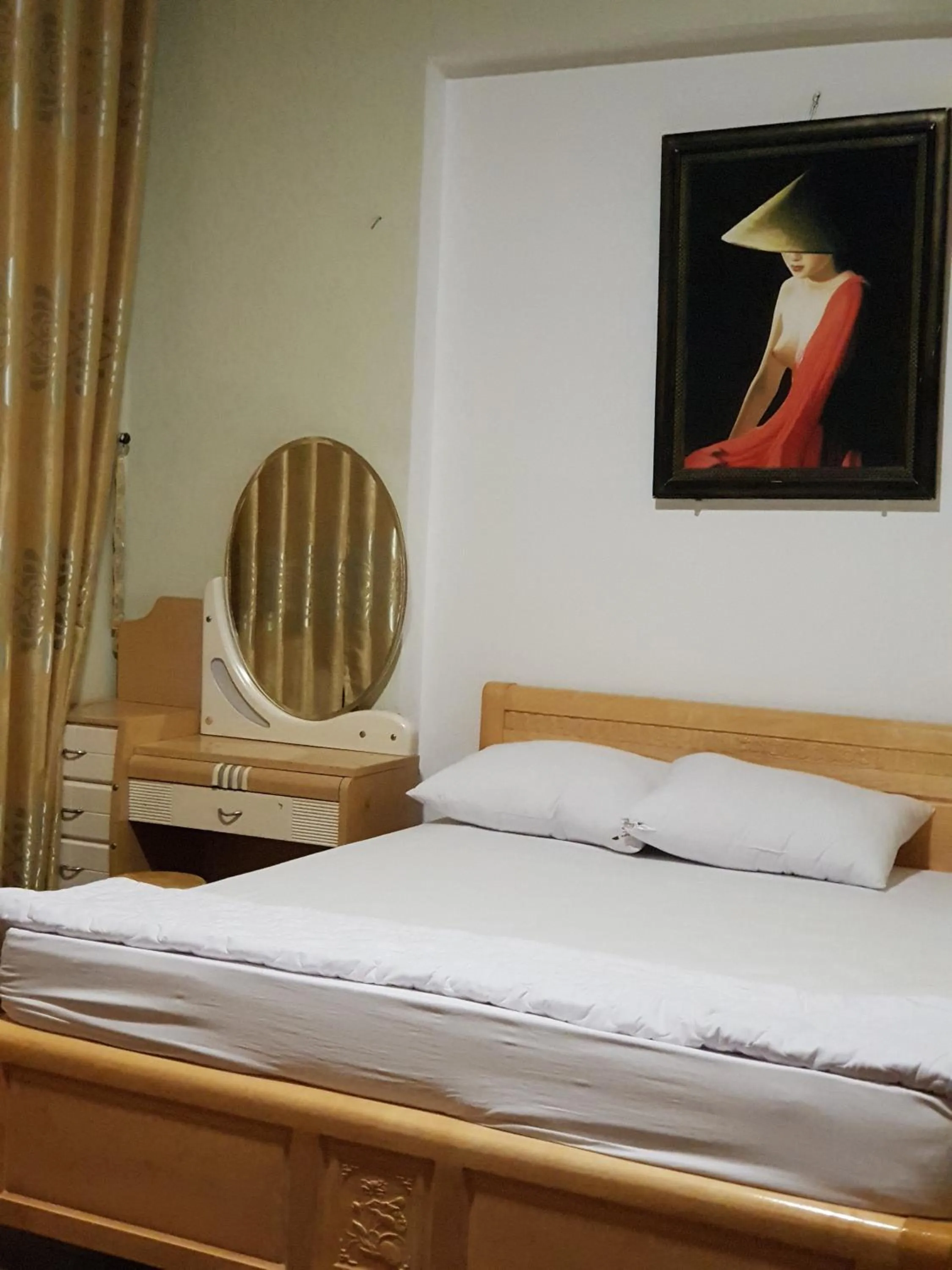 Bed in Hai Dang Hotel