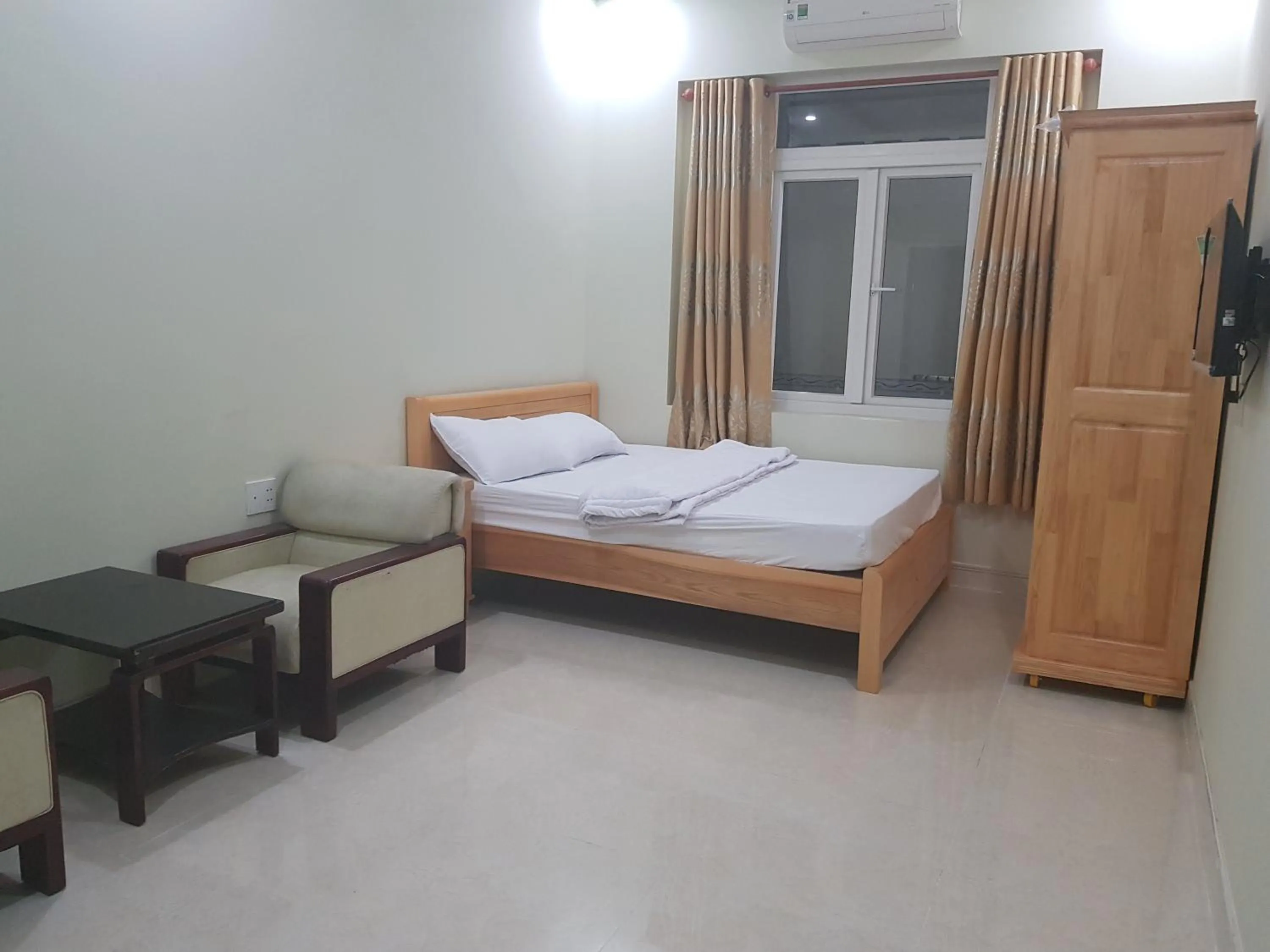 Bed in Hai Dang Hotel