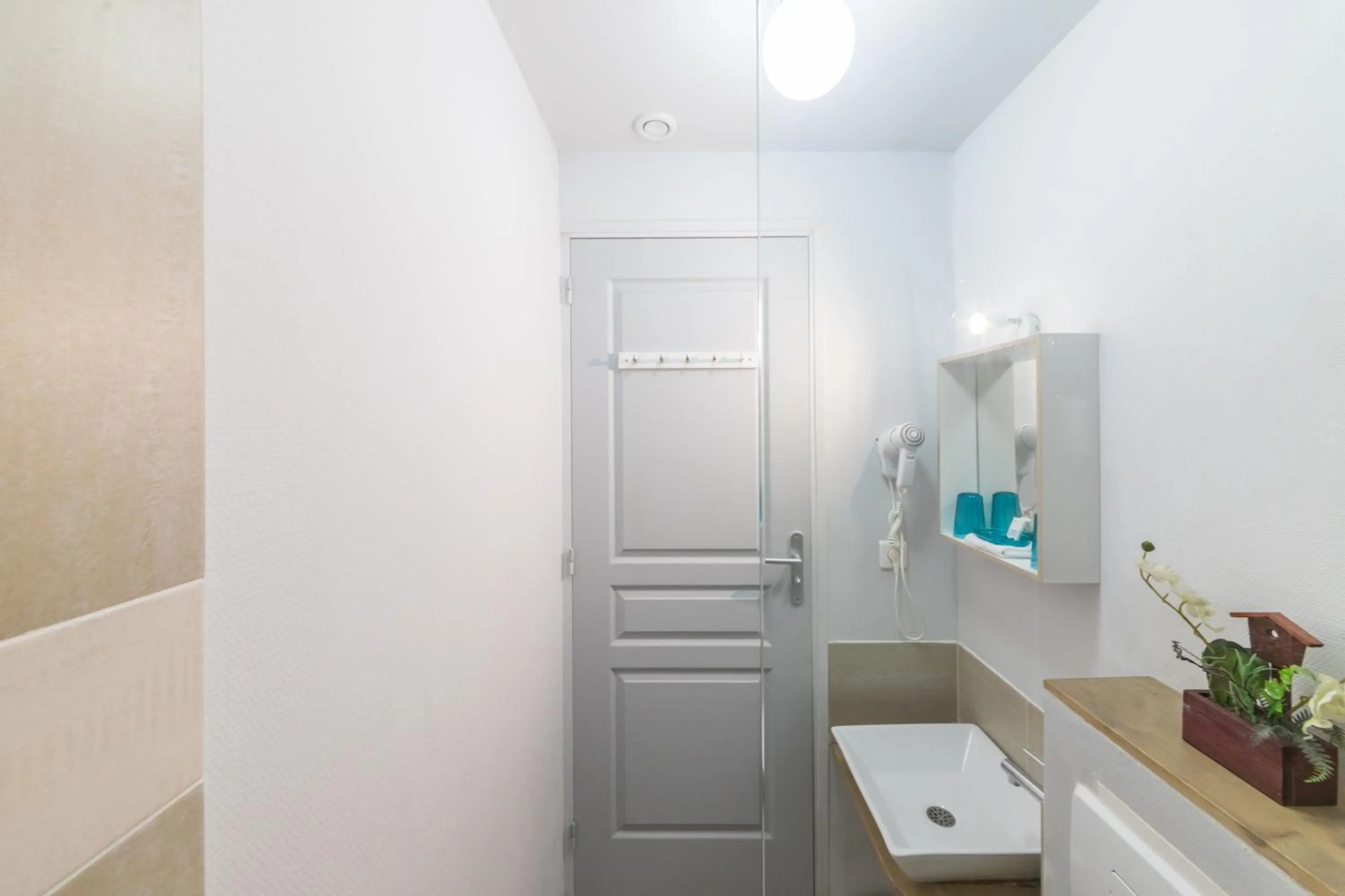 Bathroom in WS Opéra - Galeries Lafayette