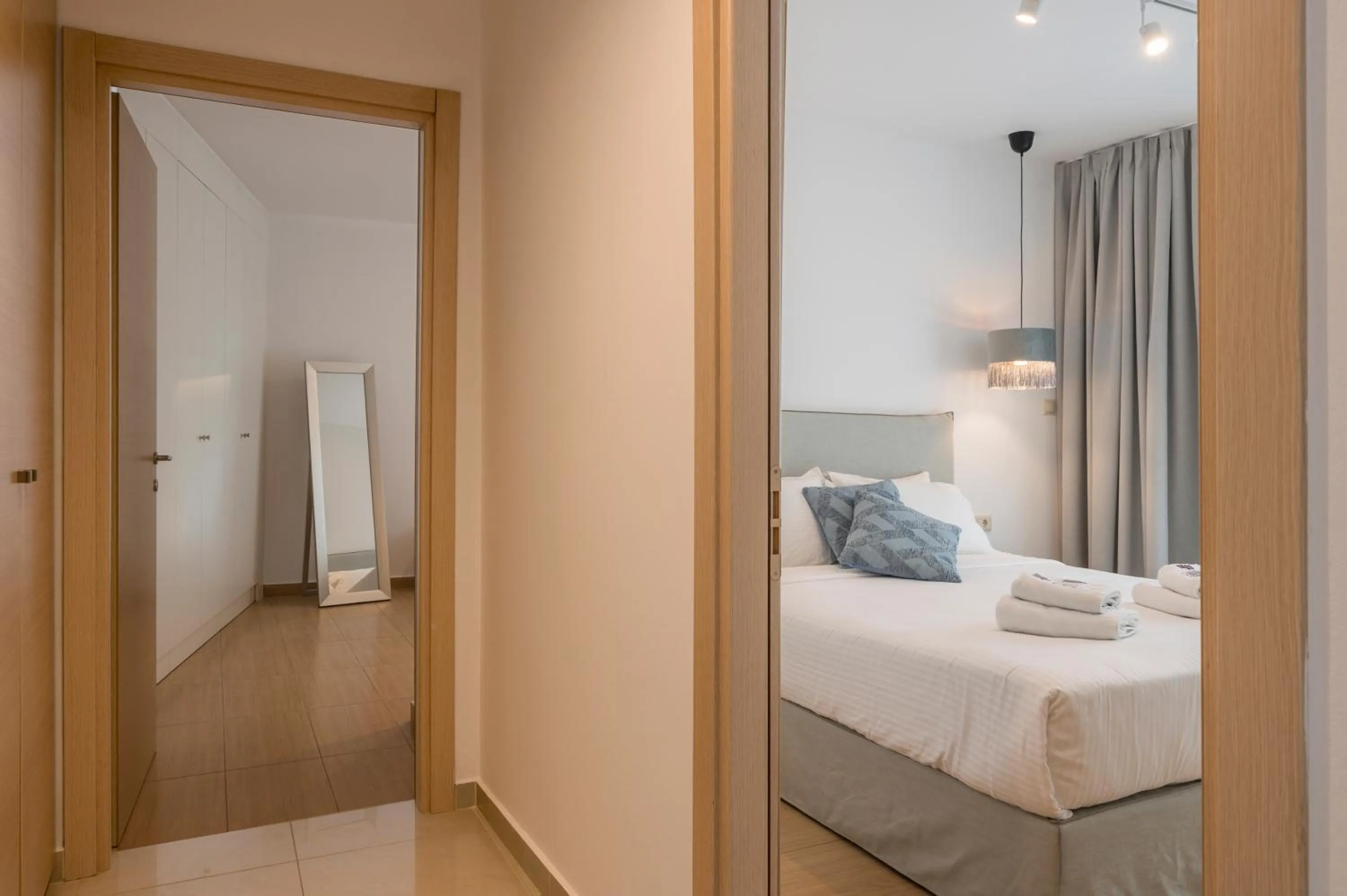 towels, Bed in Trianon Luxury Apartments & Suites