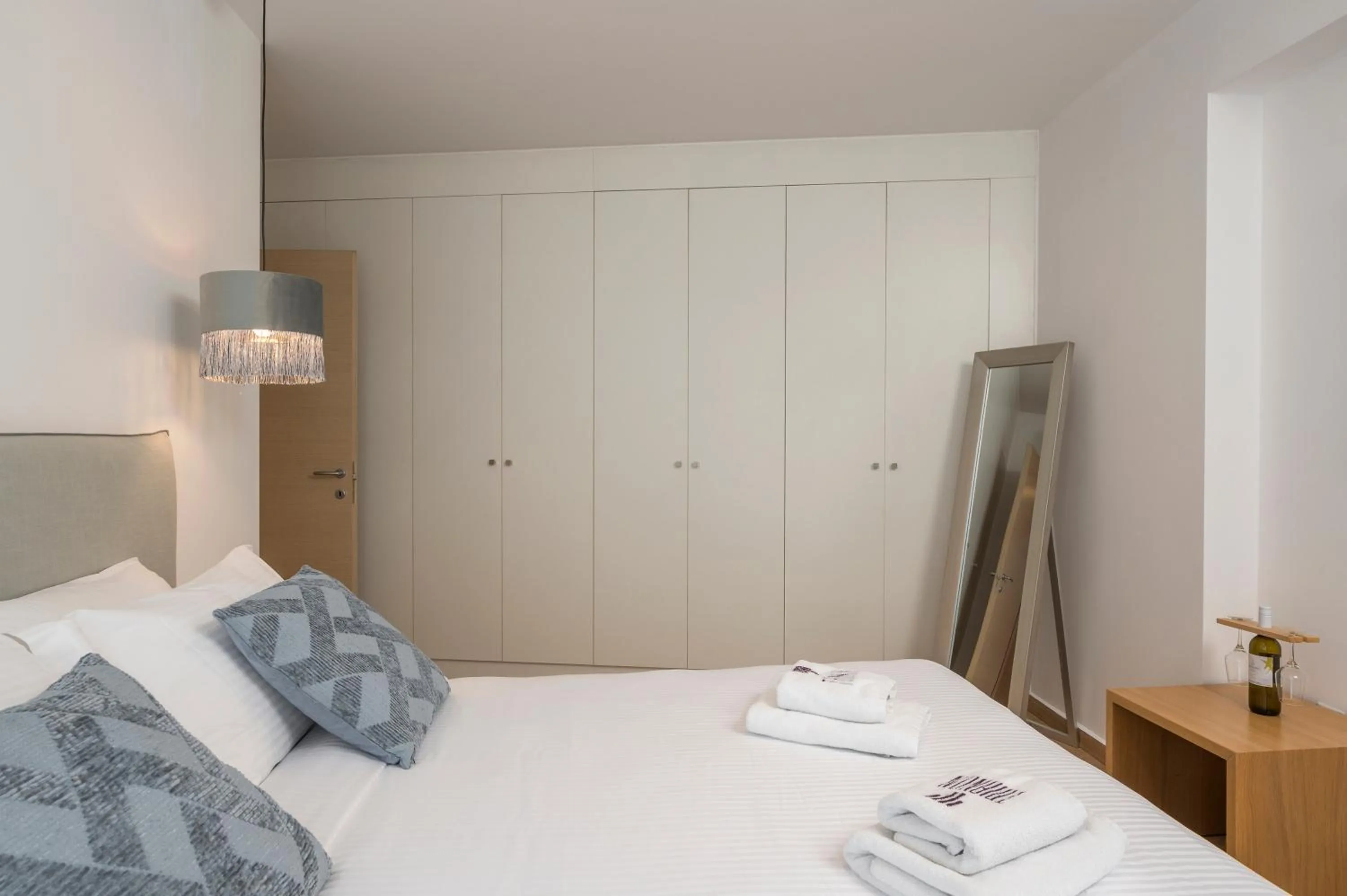 Bedroom, Bed in Trianon Luxury Apartments & Suites