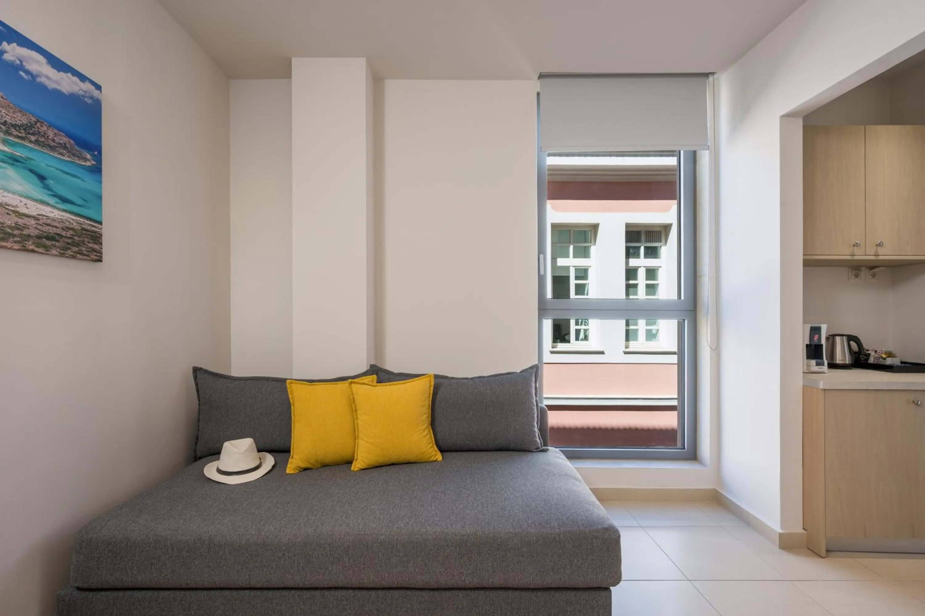 Trianon Luxury Apartments & Suites