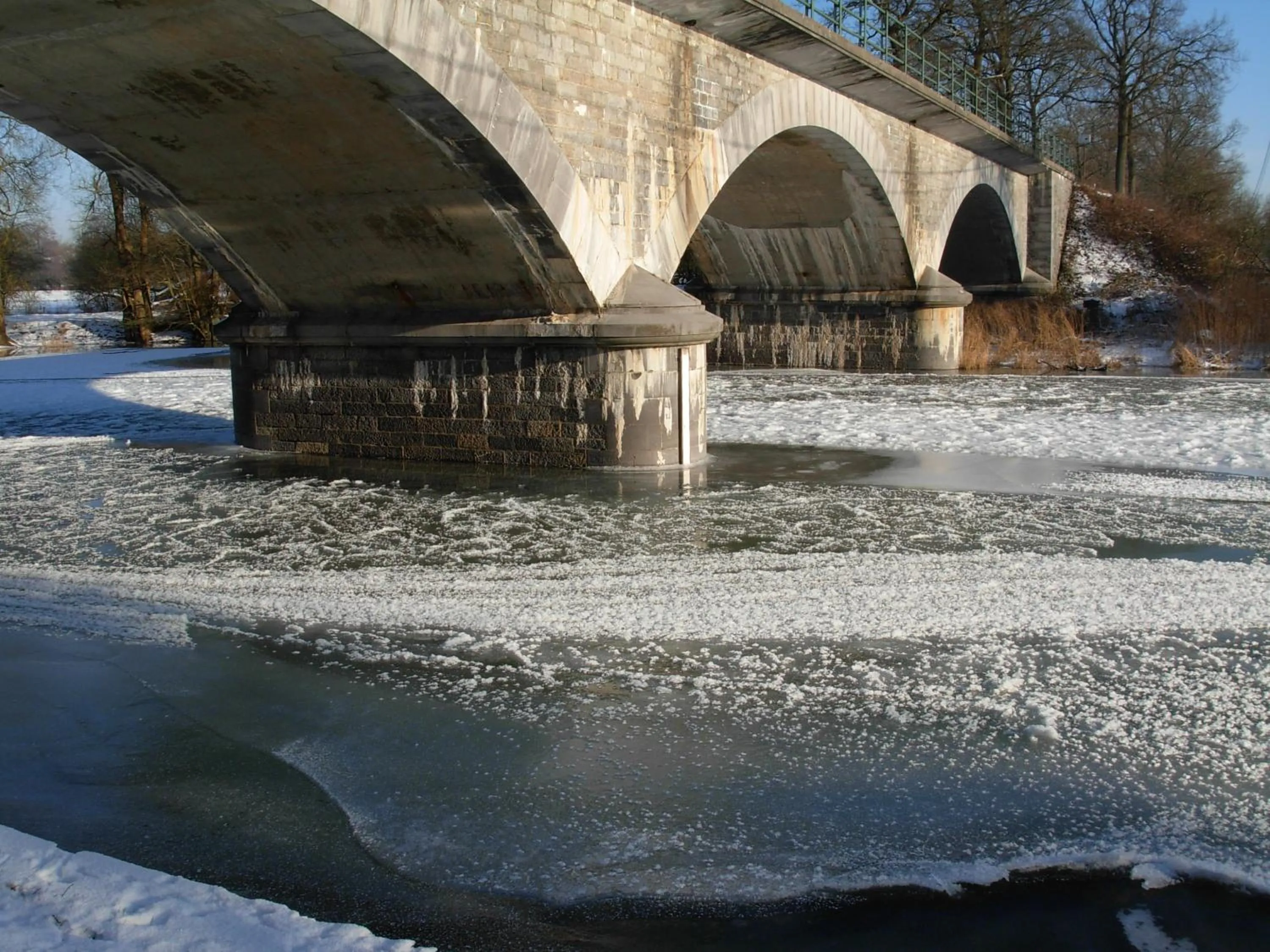 Off site in La Fleur et Le Soleil (F&S)