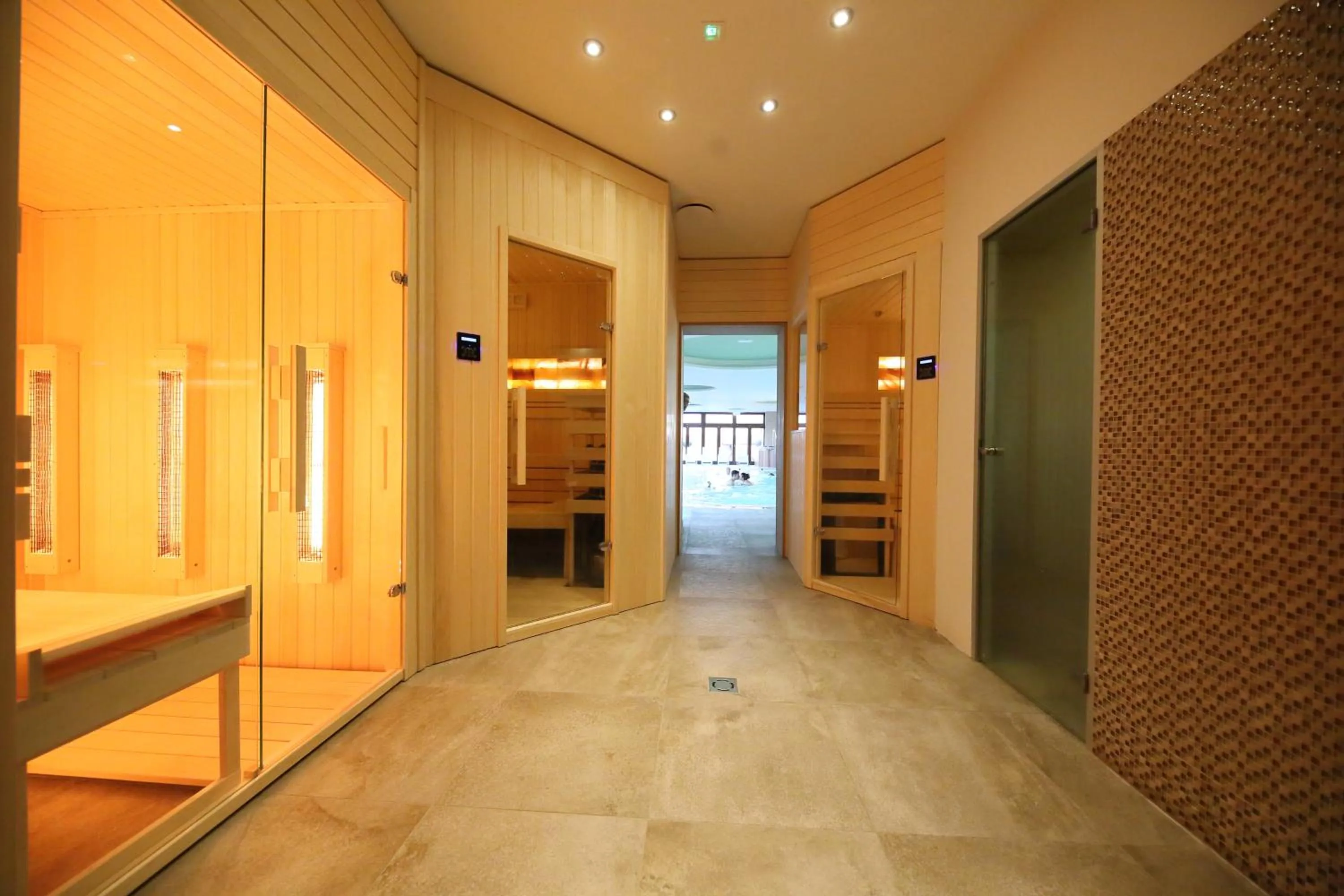 Spa and wellness centre/facilities in Nádas Tó Park Hotel