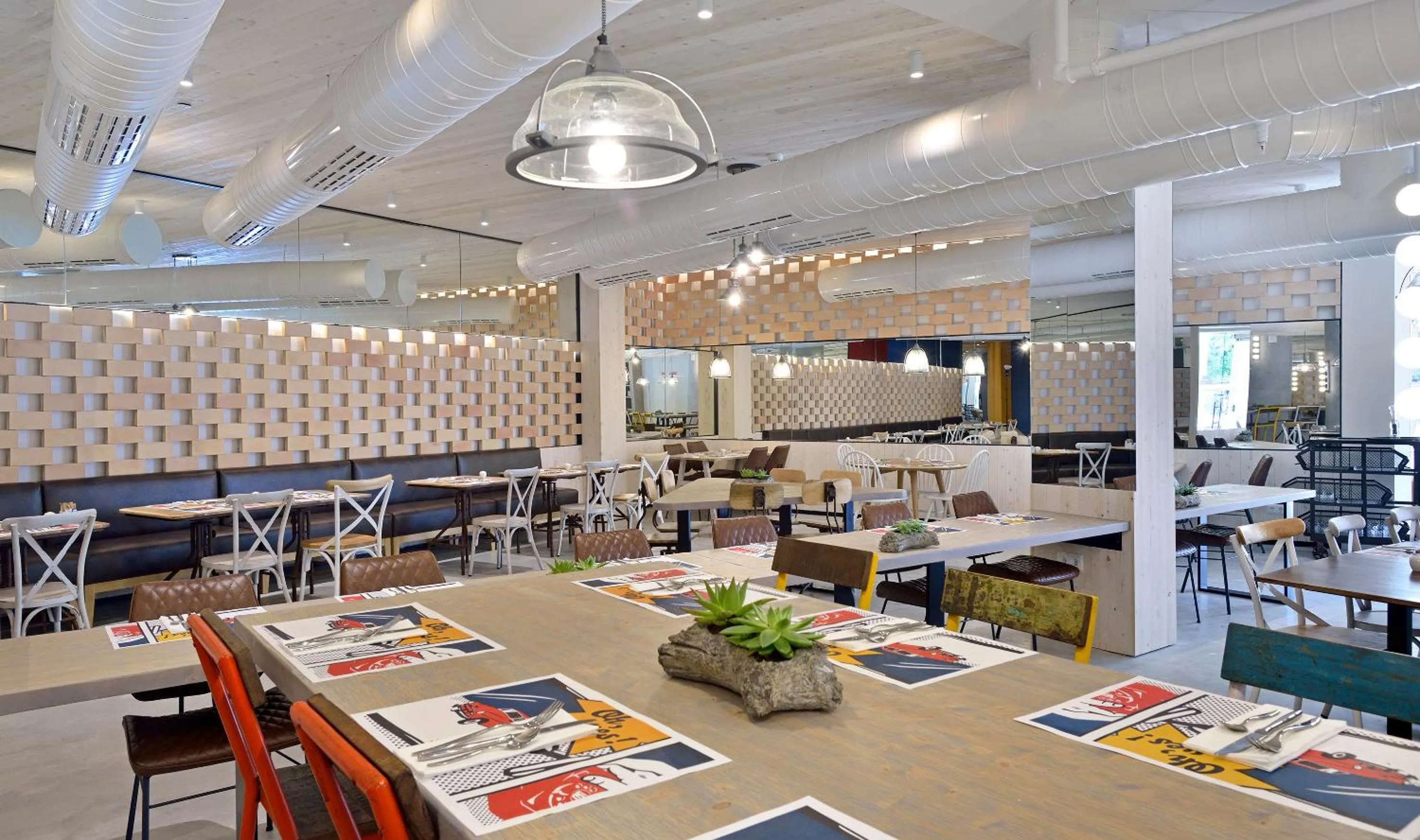 Restaurant/places to eat in INNSiDE by Meliá Calviá Beach