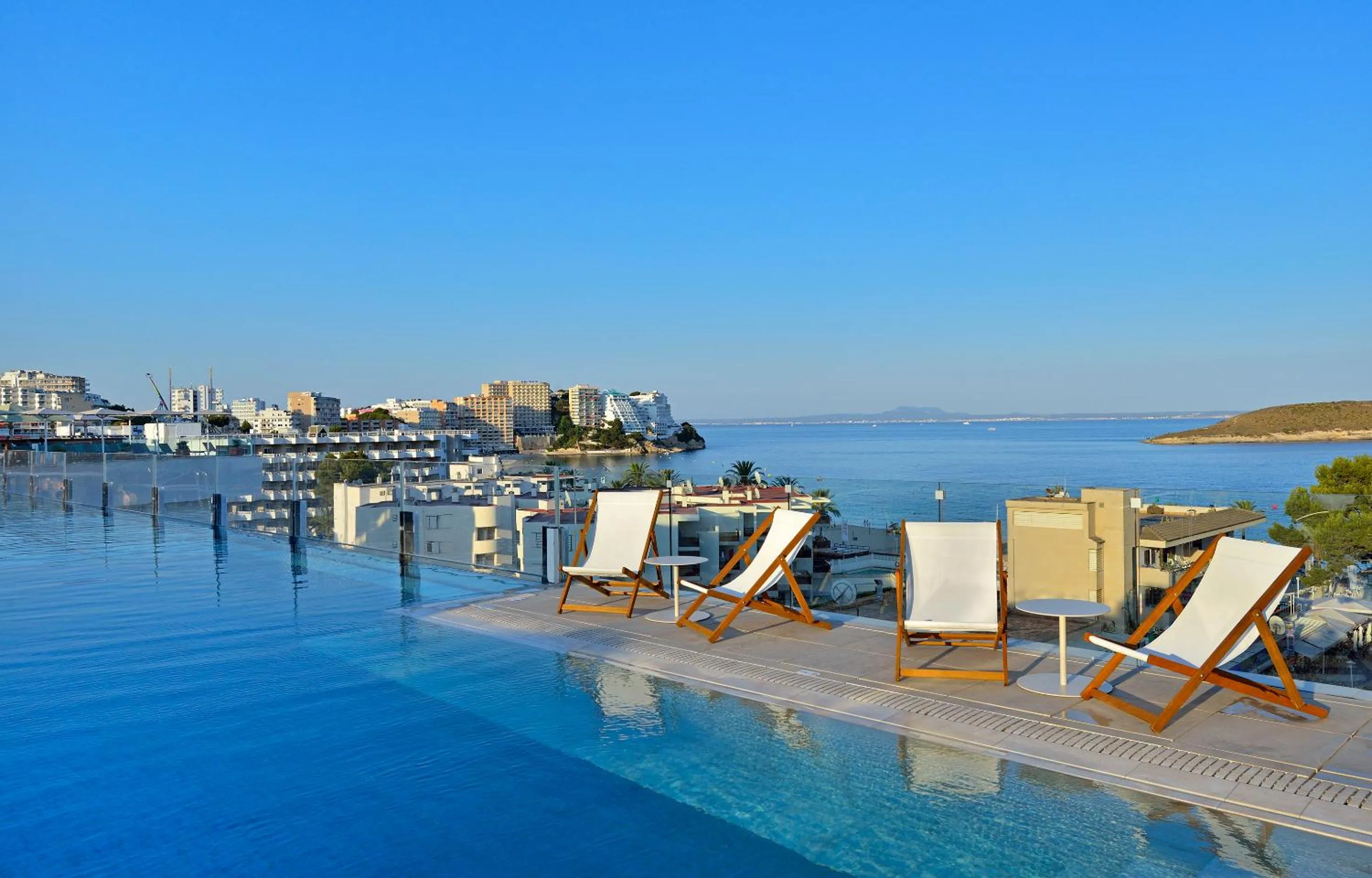 Sea view in INNSiDE by Meliá Calviá Beach