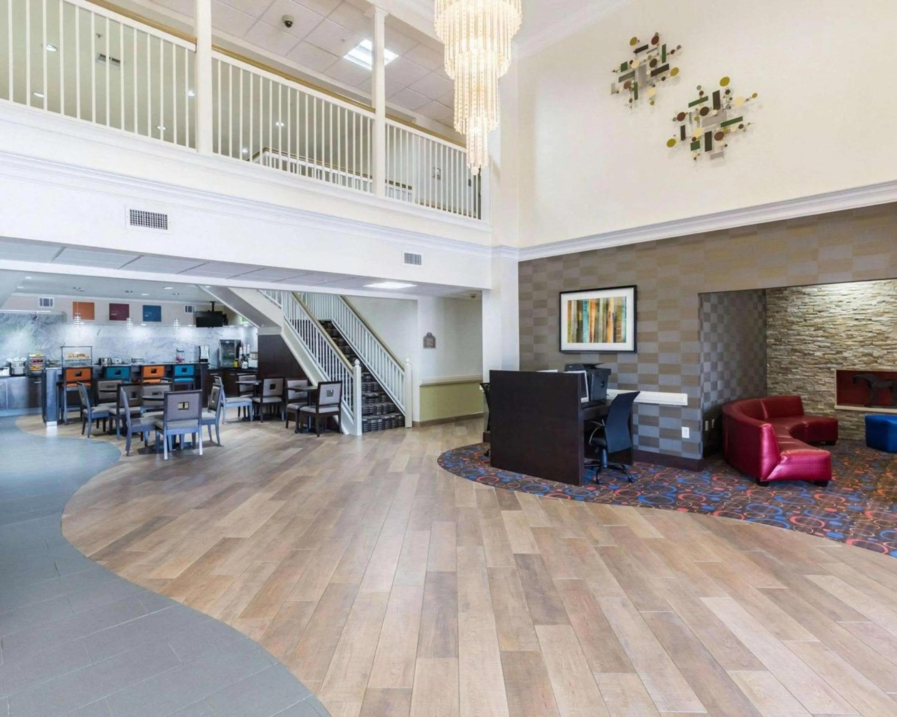 Lobby or reception in Econo Lodge Inn & Suites East Houston I-10