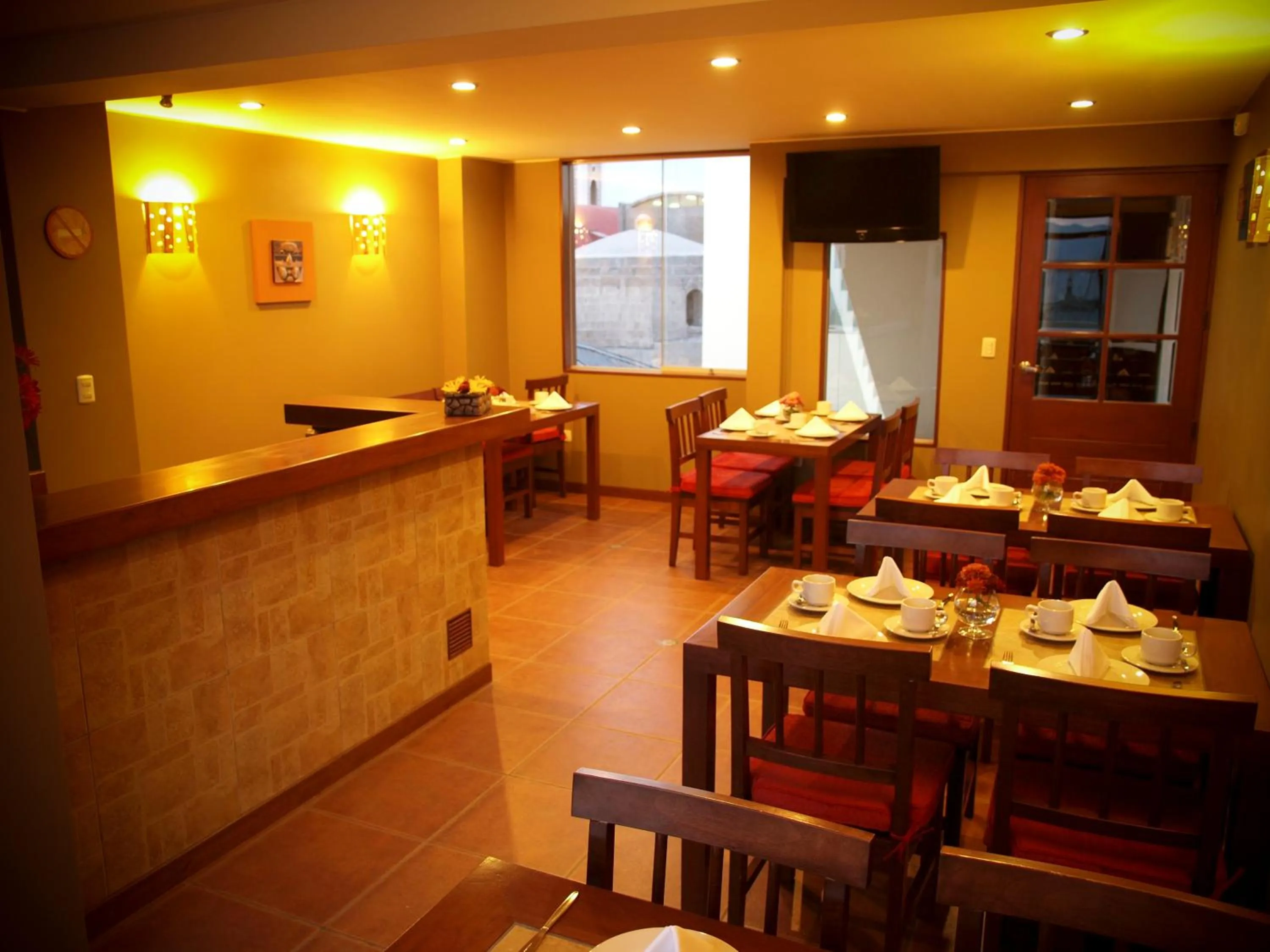 Restaurant/places to eat in Hotel Los Tambos Boutique