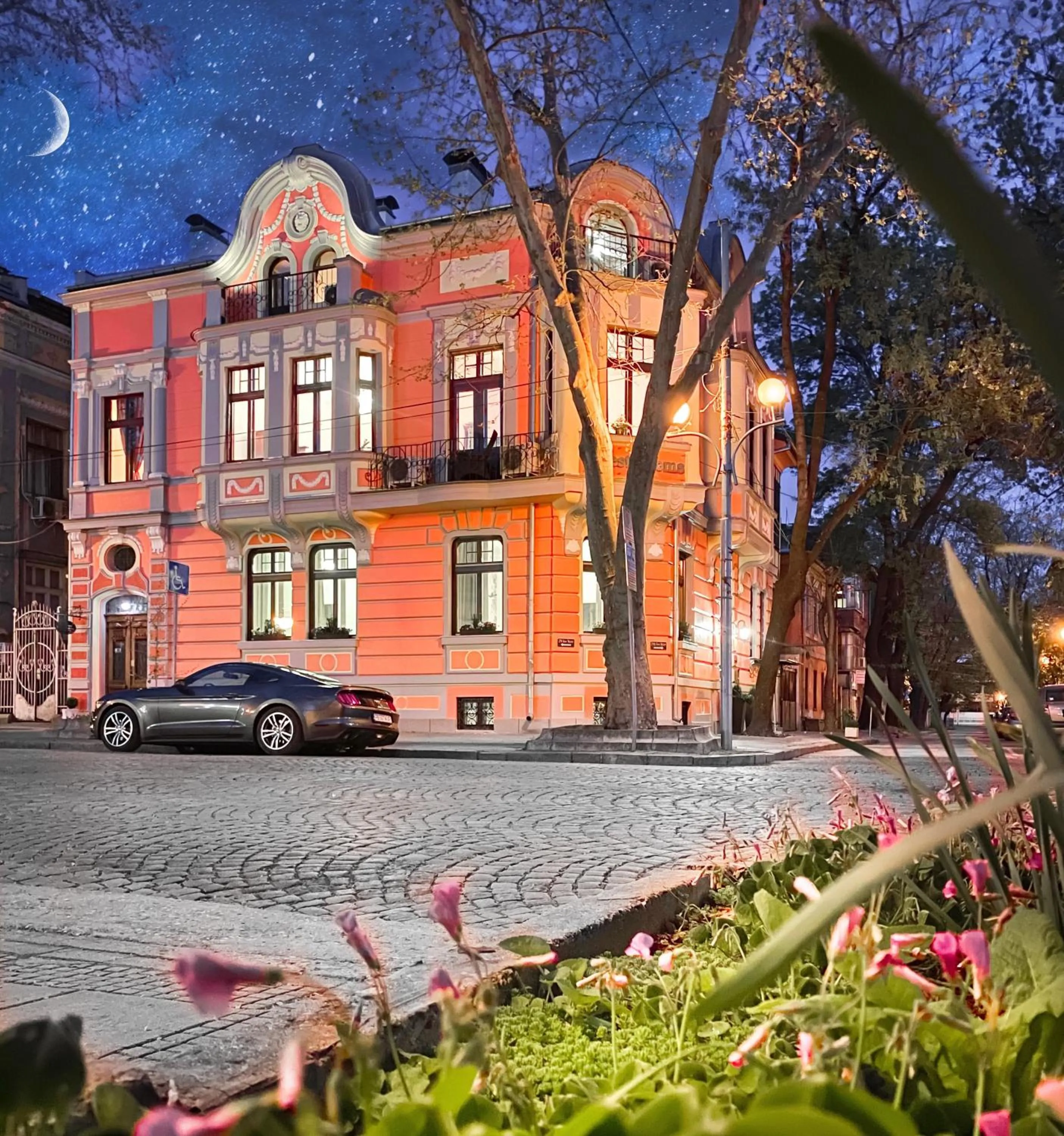 Facade/entrance in My Guest Rooms