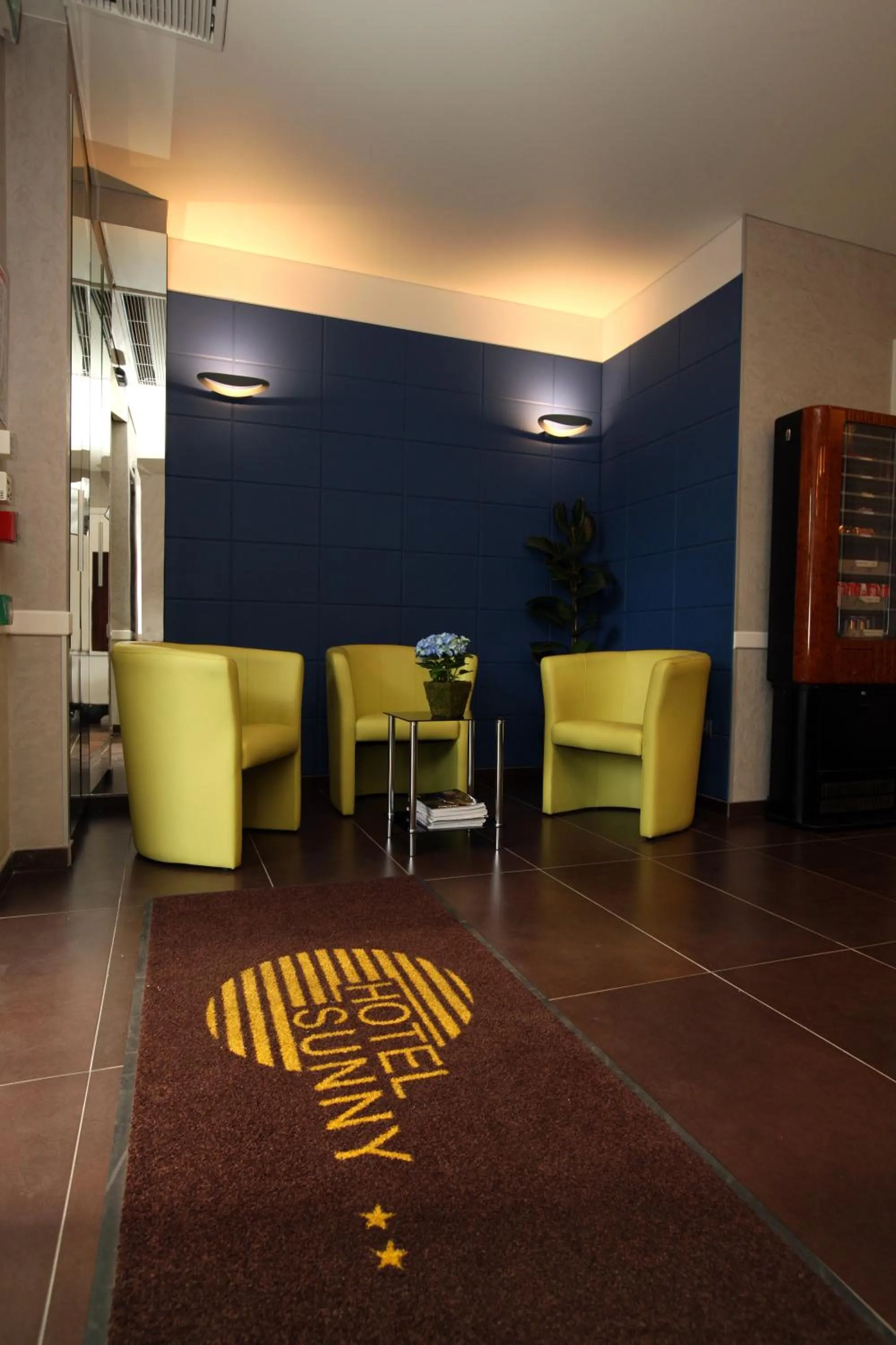 Lobby or reception in Hôtel Sunny