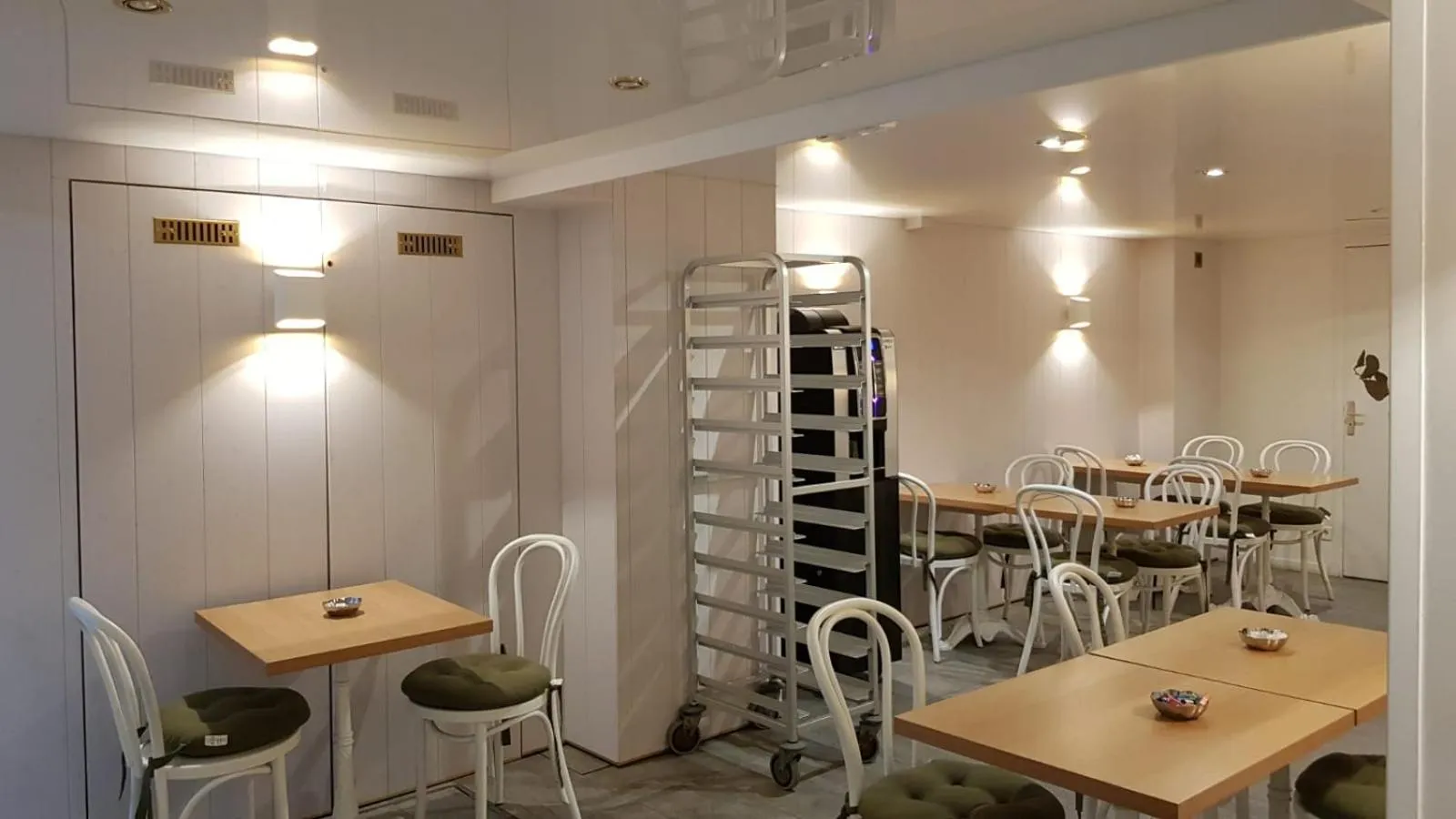 Breakfast in Hôtel Sunny