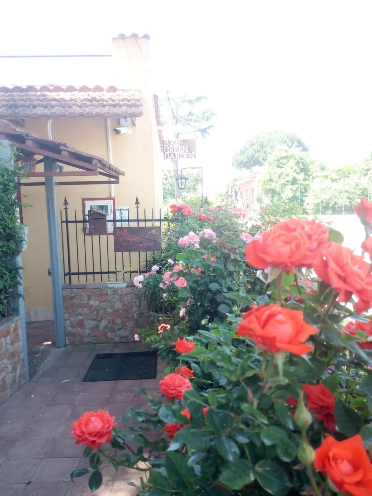 Facade/entrance in Green Garden