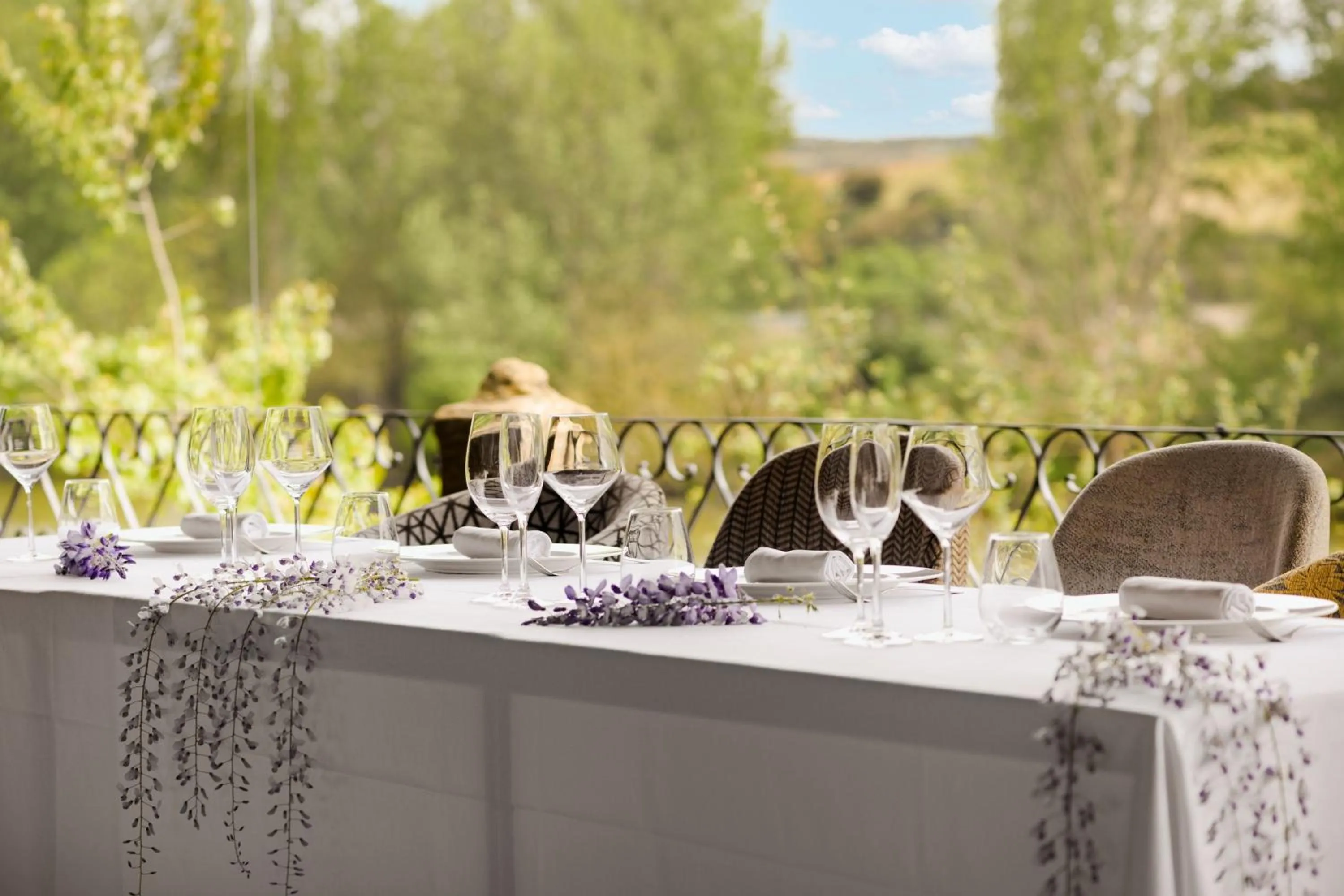 Meeting/conference room in Palacio Tondón, La Rioja Brinas, Autograph Collection