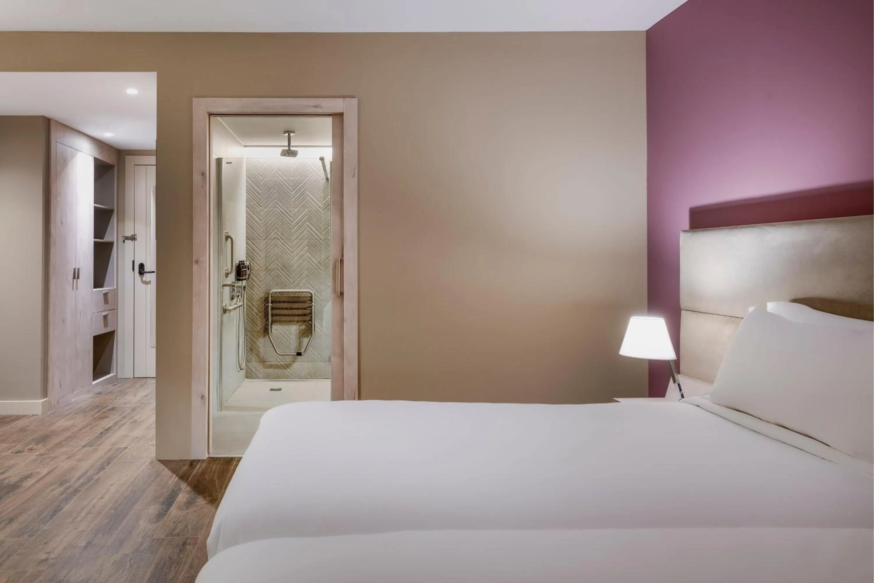 Photo of the whole room, Bed in Palacio Tondón, La Rioja Brinas, Autograph Collection