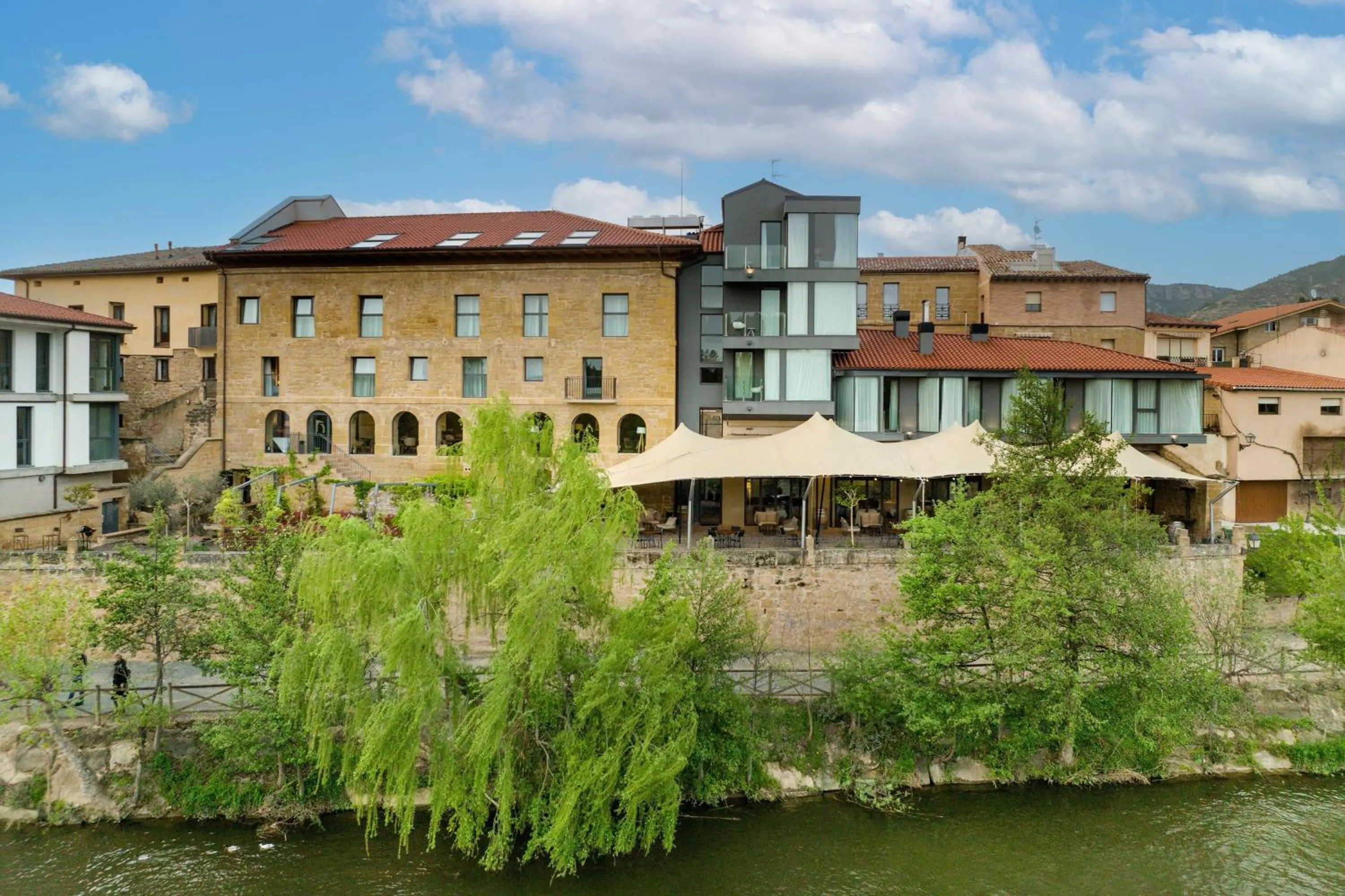Property building in Palacio Tondón, La Rioja Brinas, Autograph Collection
