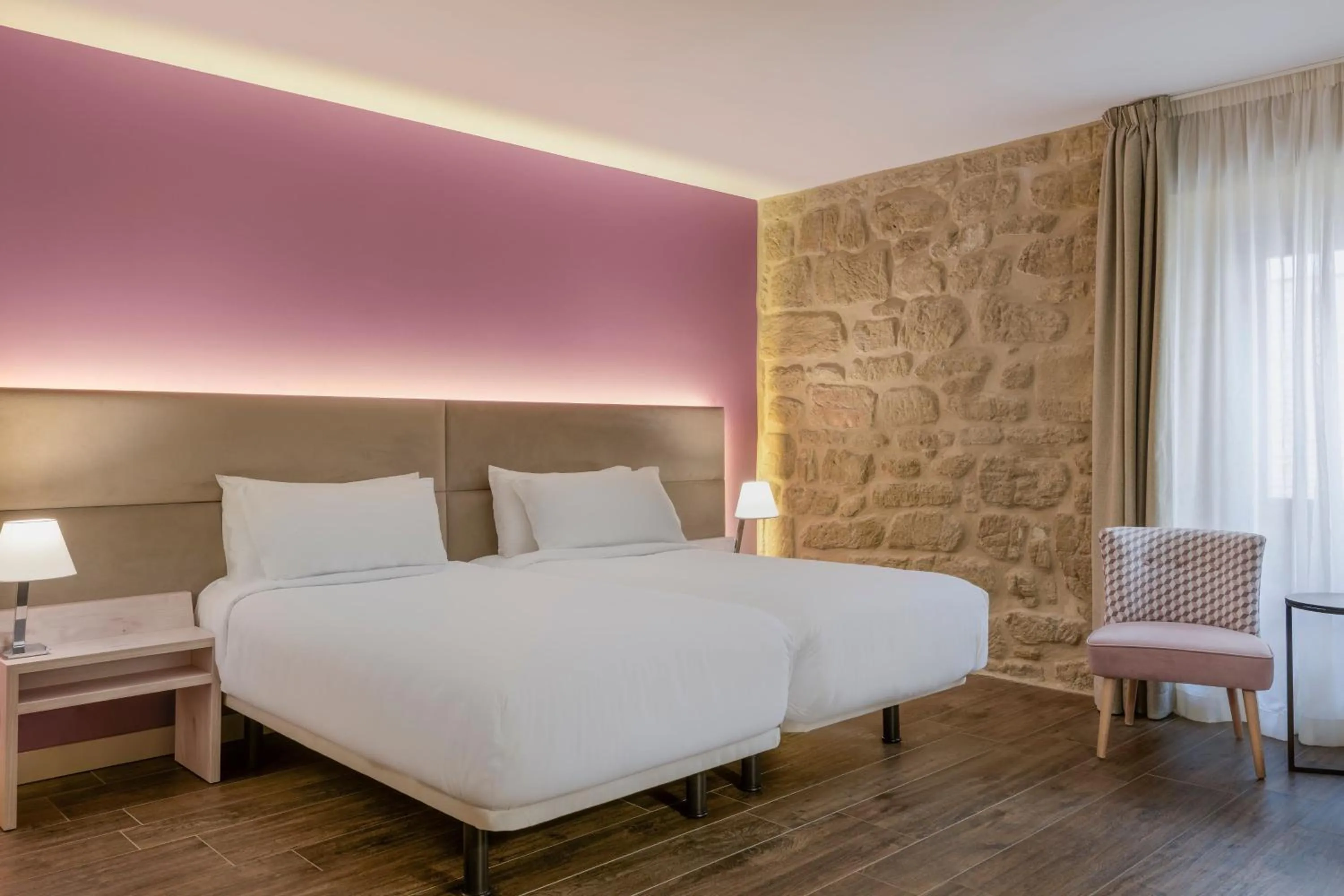 Photo of the whole room, Bed in Palacio Tondón, La Rioja Brinas, Autograph Collection