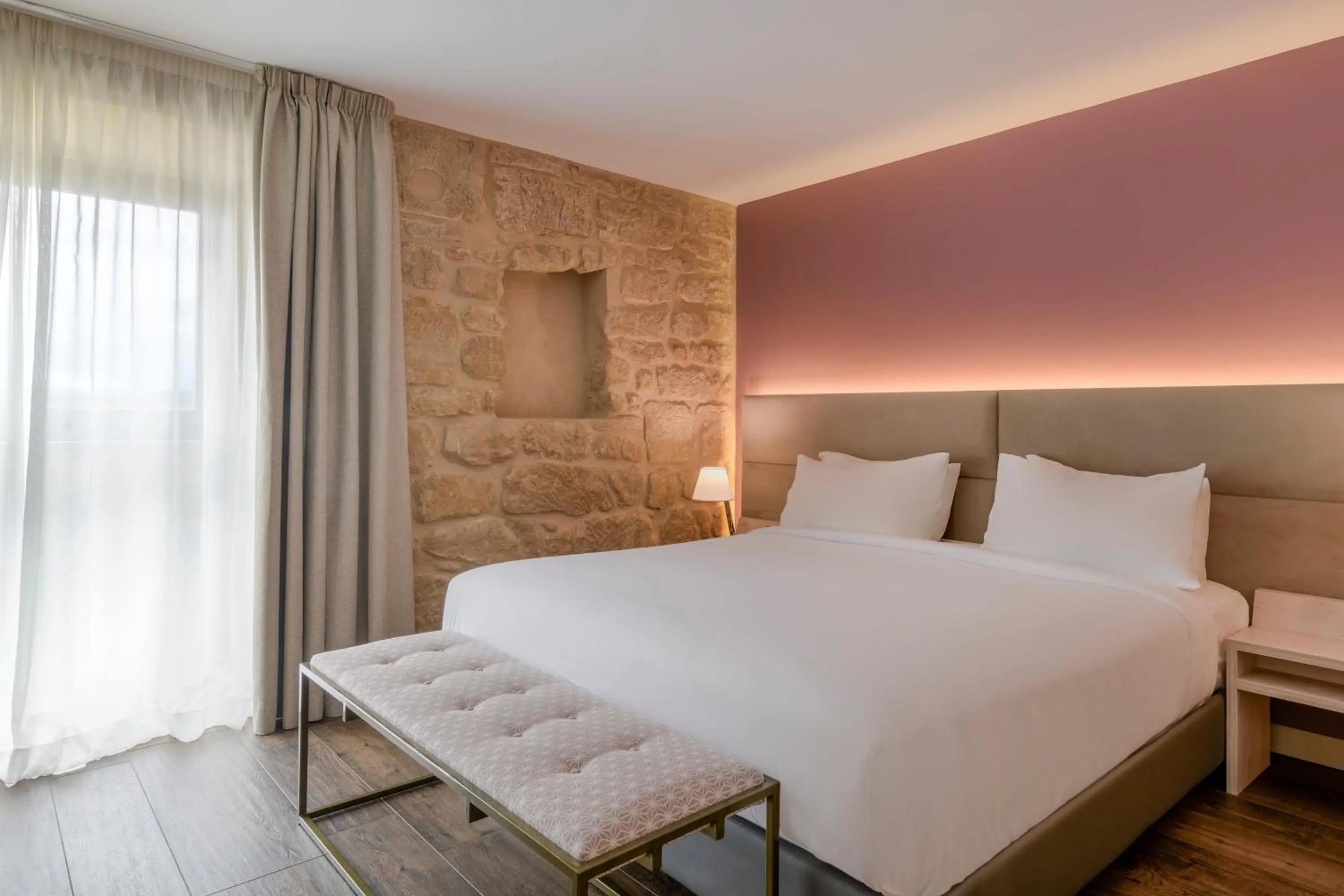 Photo of the whole room, Bed in Palacio Tondón, La Rioja Brinas, Autograph Collection